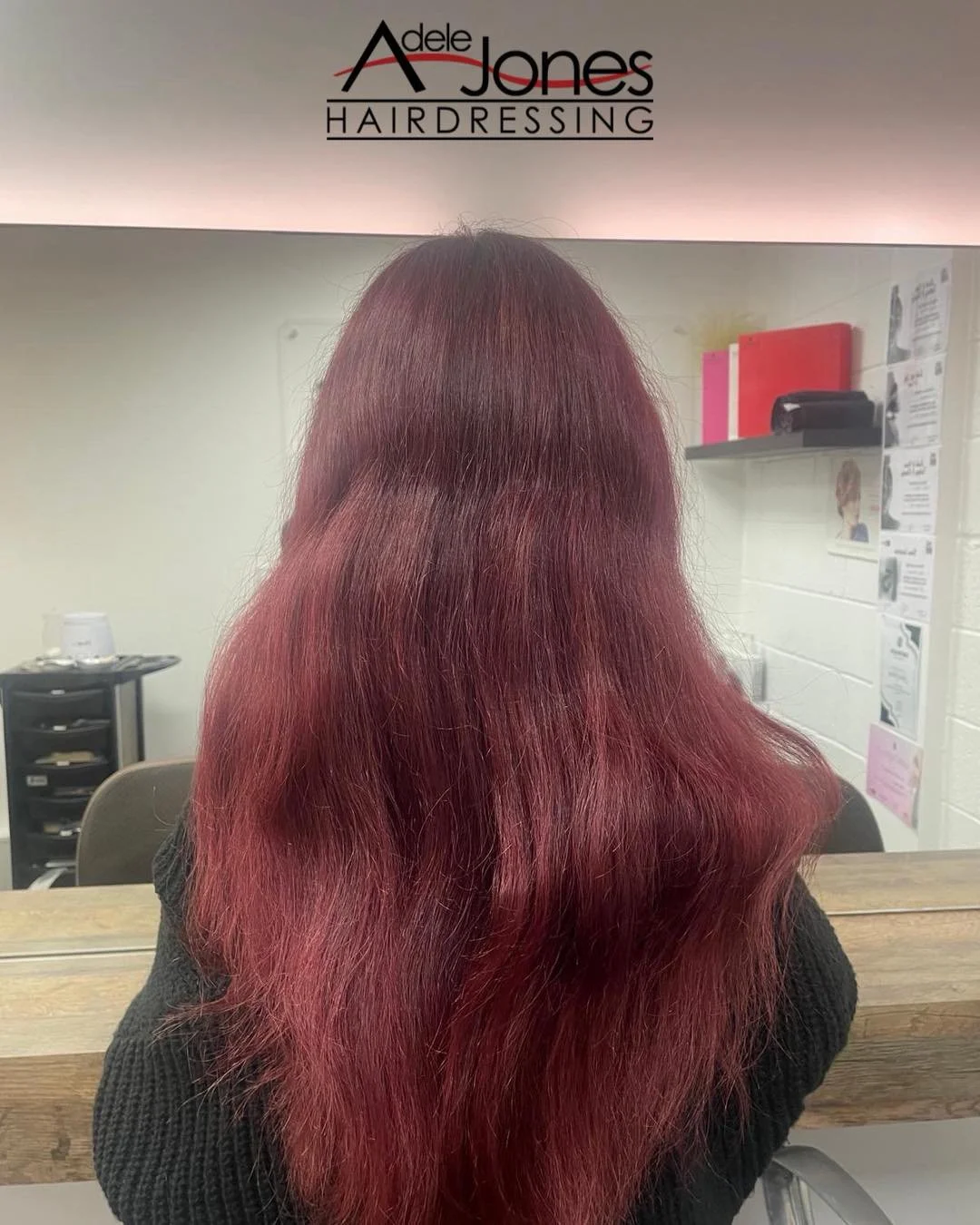 ✨ Wella Professionals Smooth Filler ✨
Say goodbye to frizz and hello to flawlessly smooth hair.
-
Wella Professionals Smooth Filler is your go-to pre-treatment solution designed to instantly tame frizz, smooth the hair cuticle, and prepare each stra