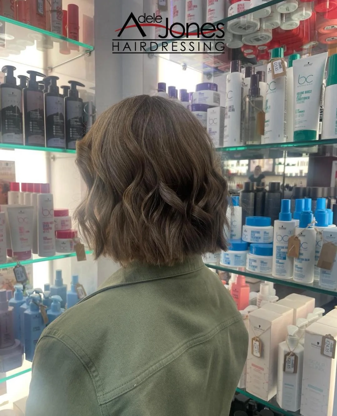 https://goo.gl/xsFyxA
✨Fancy a cut and colour by one of our up coming trainee stylists for £56.50?*
✨ Fancy going a BOLD colour or just a subtle tonal change ?
✨Need help covering those greys?
✨Or simply just a cut for £14.25? The cut w
