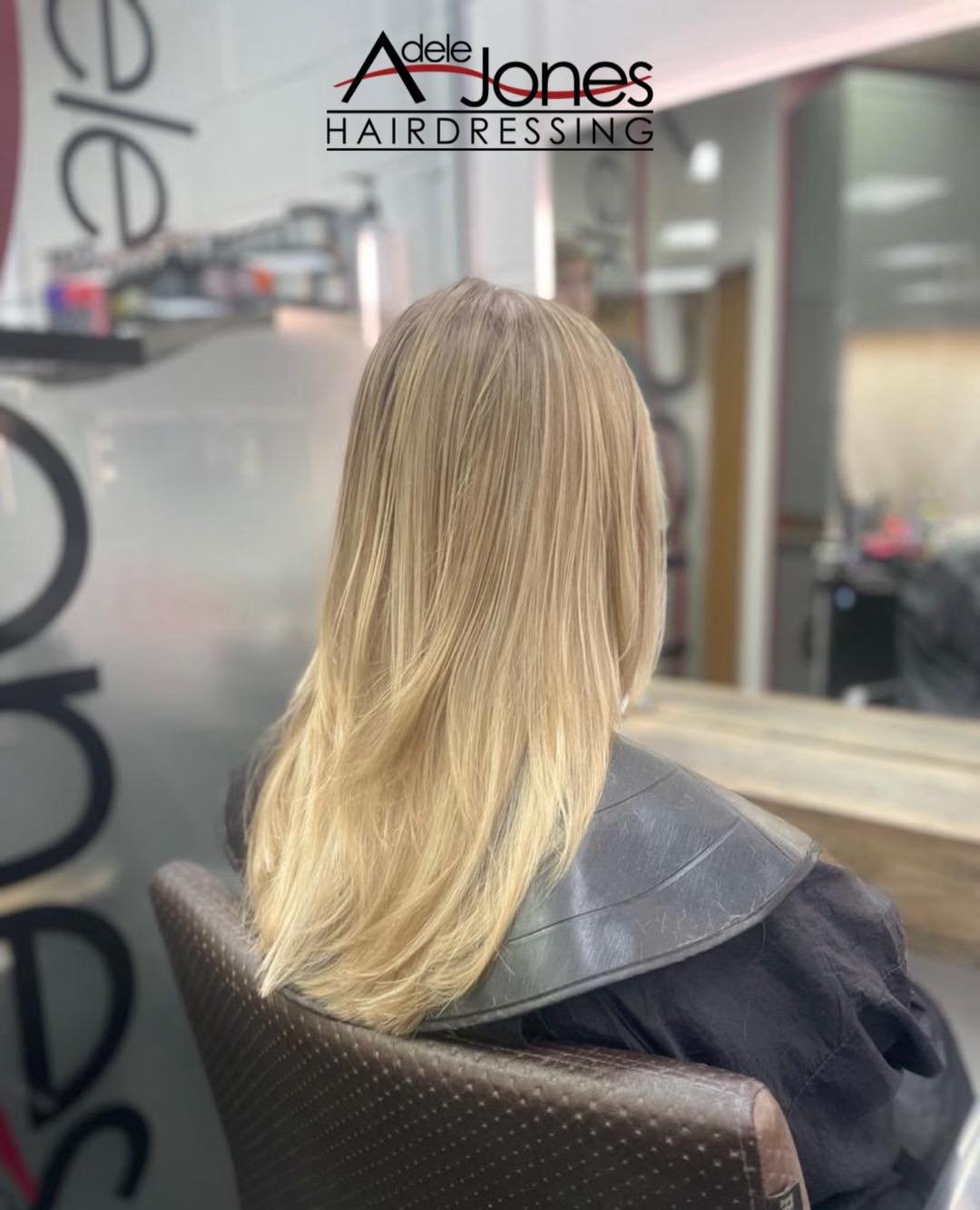 https://tinyurl.com/9tekmdu5
Bright Blonde balayage Created by our Artistic Director Len .
-
-
#hair #adelejoneshairdressing #barnsley #barnsleyhairdresser #ghd #schwarzkopf #schwarzkopfprofessional #chromaidschwarzkopf #toner #foils