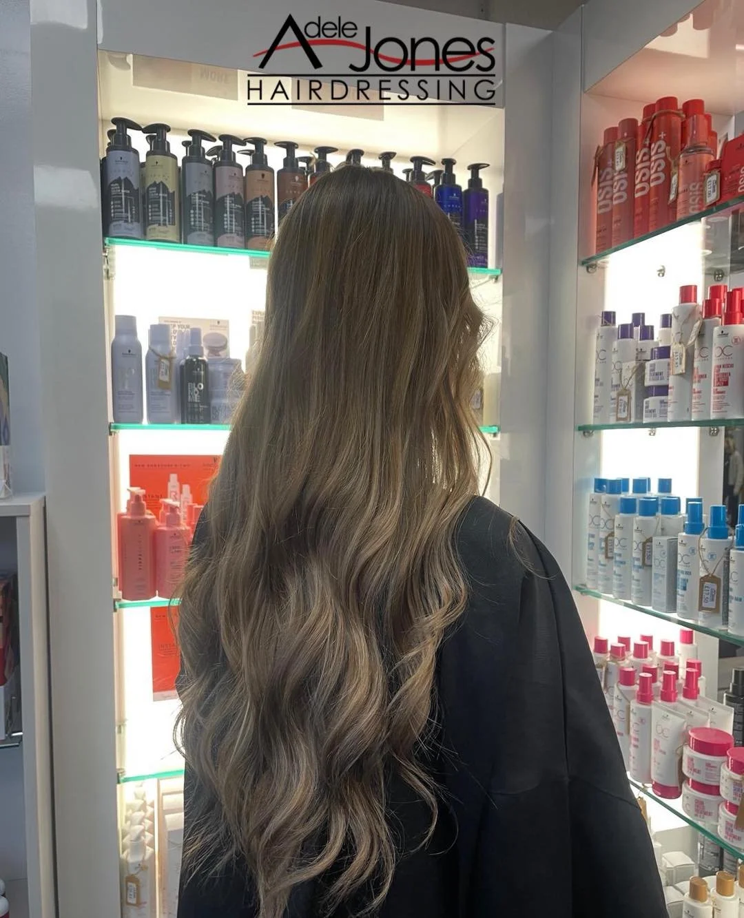 http://goo.gl/C6wQSO
Biscuit Bronde Balayage created by our Stylist Amber.
-
-
#hair #adelejoneshairdressing #barnsley #barnsleyhairdresser #ghd #schwarzkopf #schwarzkopfprofessional #chromaidschwarzkopf #toner #foils