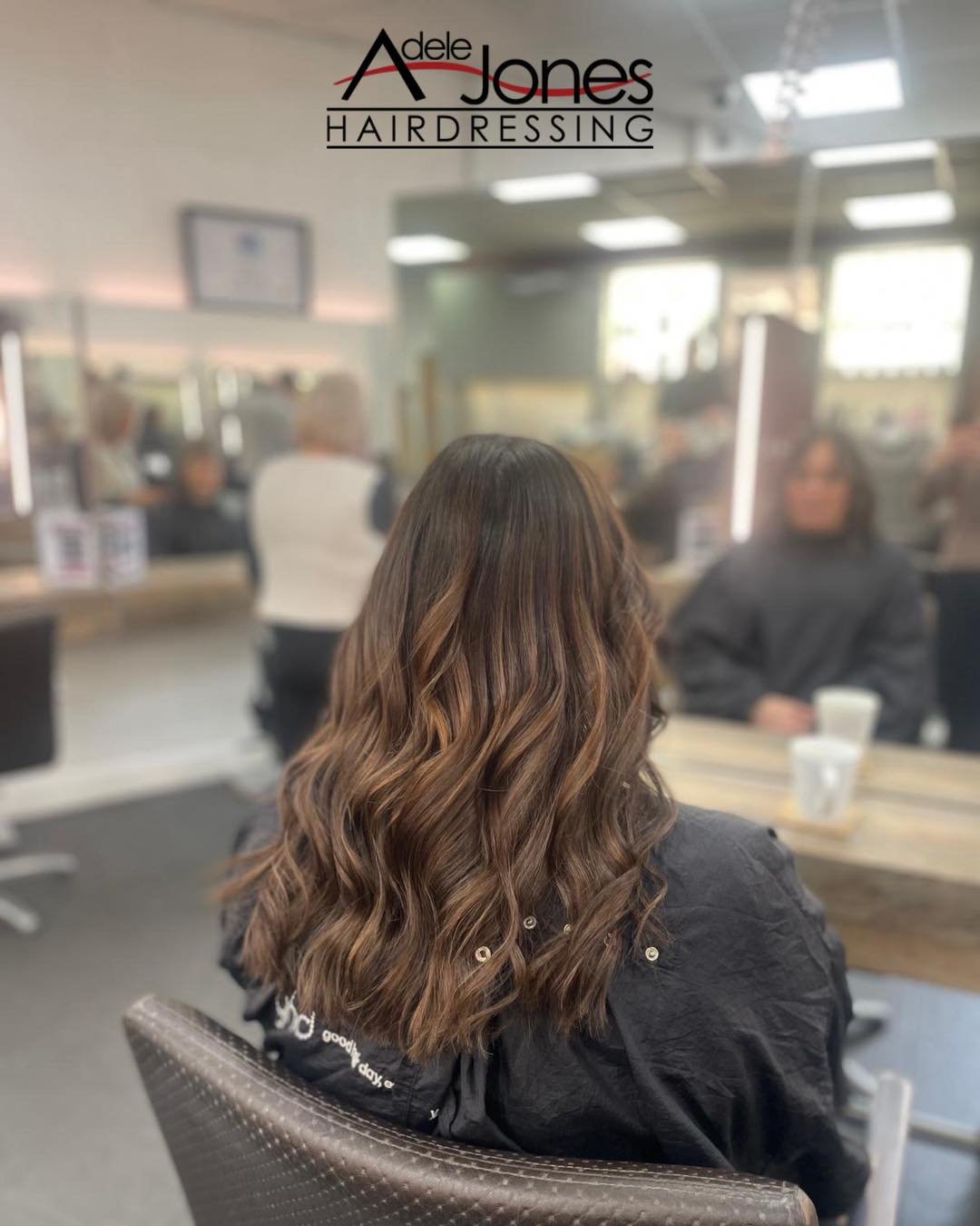 http://goo.gl/C6wQSO
Brunette Balayage created by our Graduate Stylist Amber.
-
-
#hair #adelejoneshairdressing #barnsley #barnsleyhairdresser #ghd #schwarzkopf #schwarzkopfprofessional #chromaidschwarzkopf #toner #foils