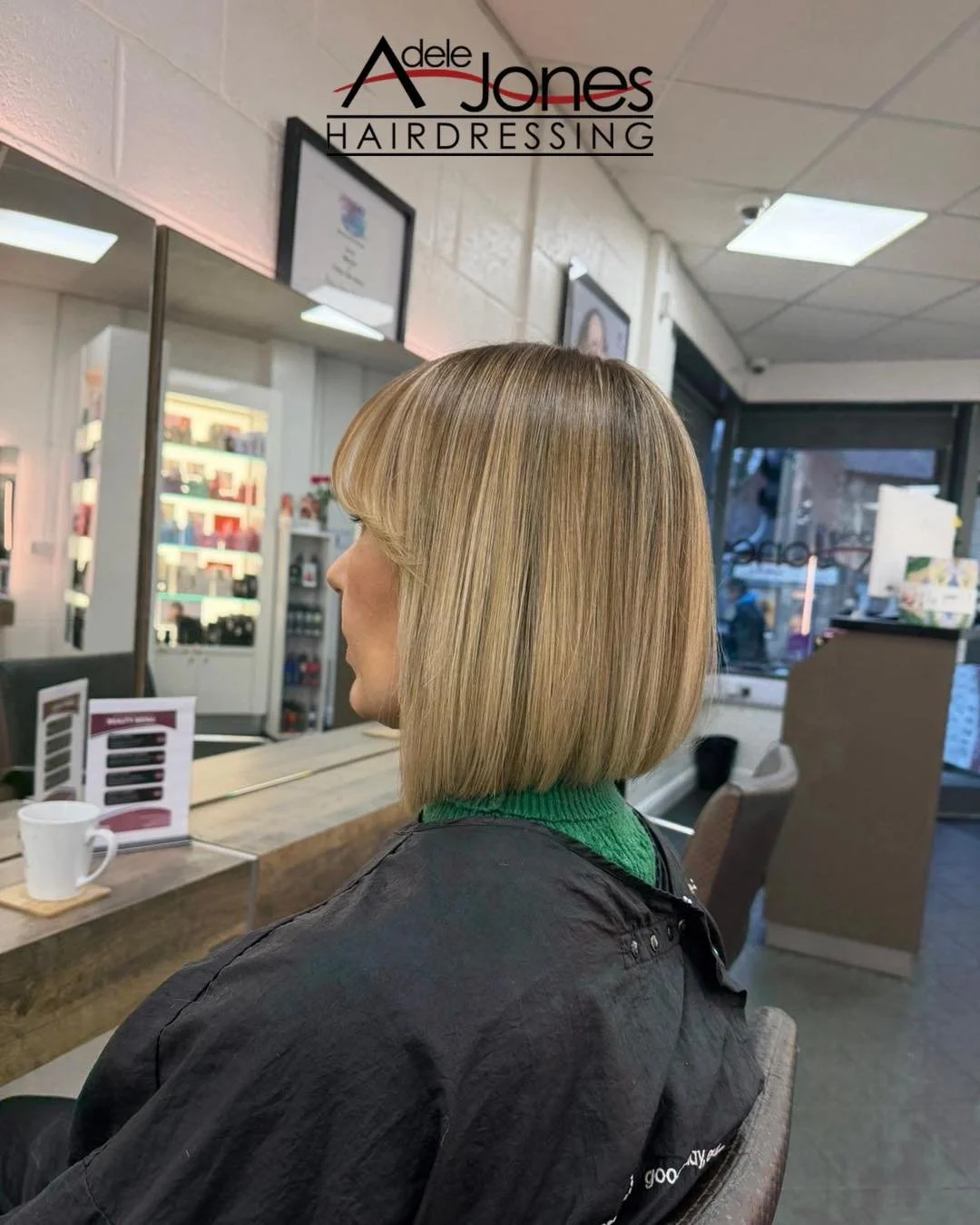http://goo.gl/C6wQSO
Foliage created by our Principal Director Farron.
-
-
#hair #adelejoneshairdressing #barnsley #barnsleyhairdresser #ghd #schwarzkopf #schwarzkopfprofessional #chromaidschwarzkopf #toner #foils
