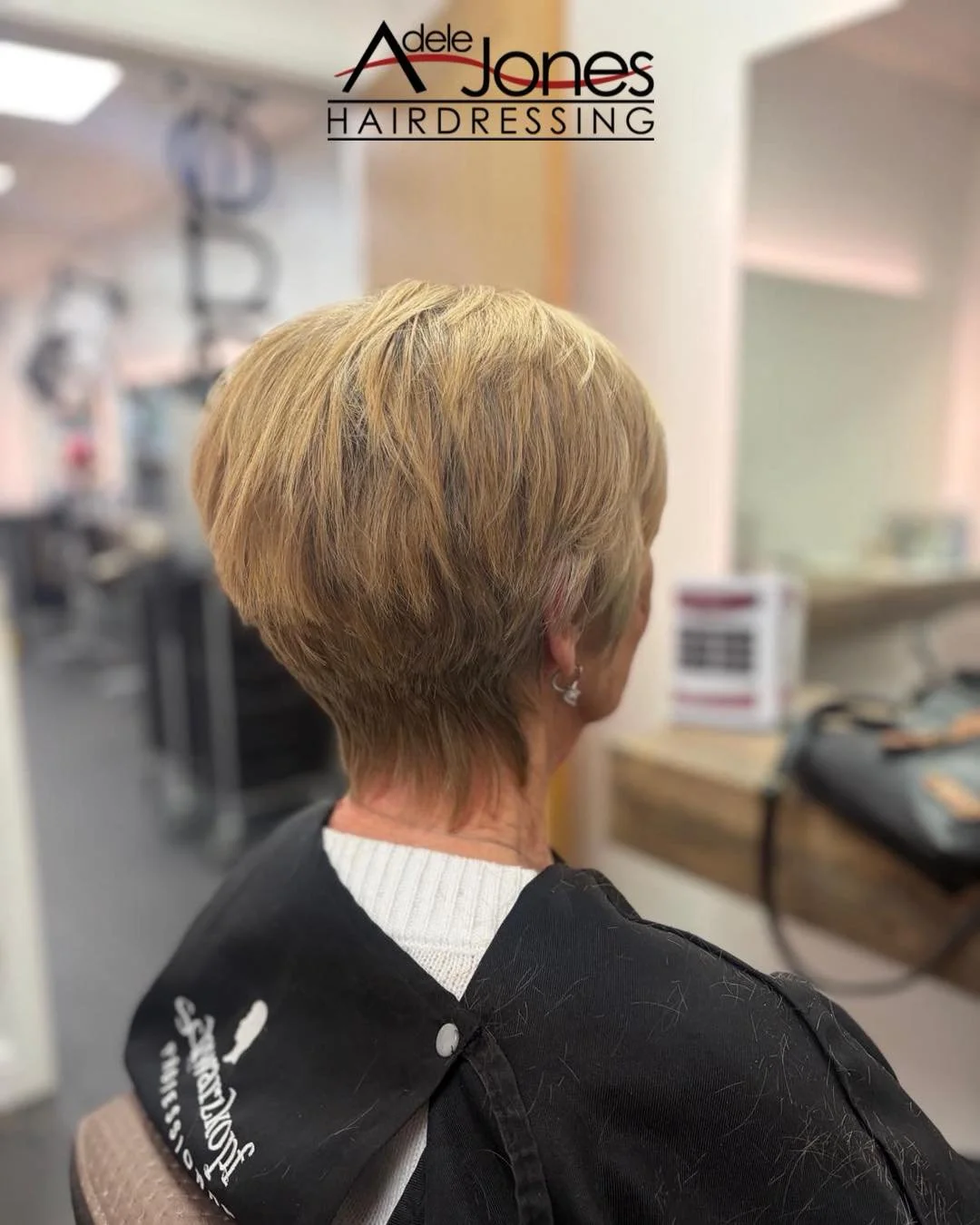 https://goo.gl/xsFyxA
✨Fancy a cut and colour by one of our up coming trainee stylists for &pound;57?* 
✨ Fancy going a BOLD colour or just a subtle tonal change ? 
✨Need help covering those greys?
✨Or simply just a cut for &pound;14.50? The cut will