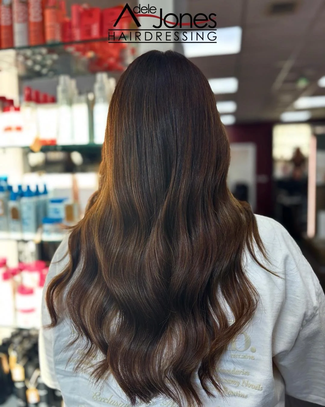 http://goo.gl/C6wQSO
Natural Subtle Balayage created by our Salon Director Libby.
-
-
#hair #adelejoneshairdressing #barnsley #barnsleyhairdresser #ghd #schwarzkopf #schwarzkopfprofessional #chromaidschwarzkopf #toner #foils