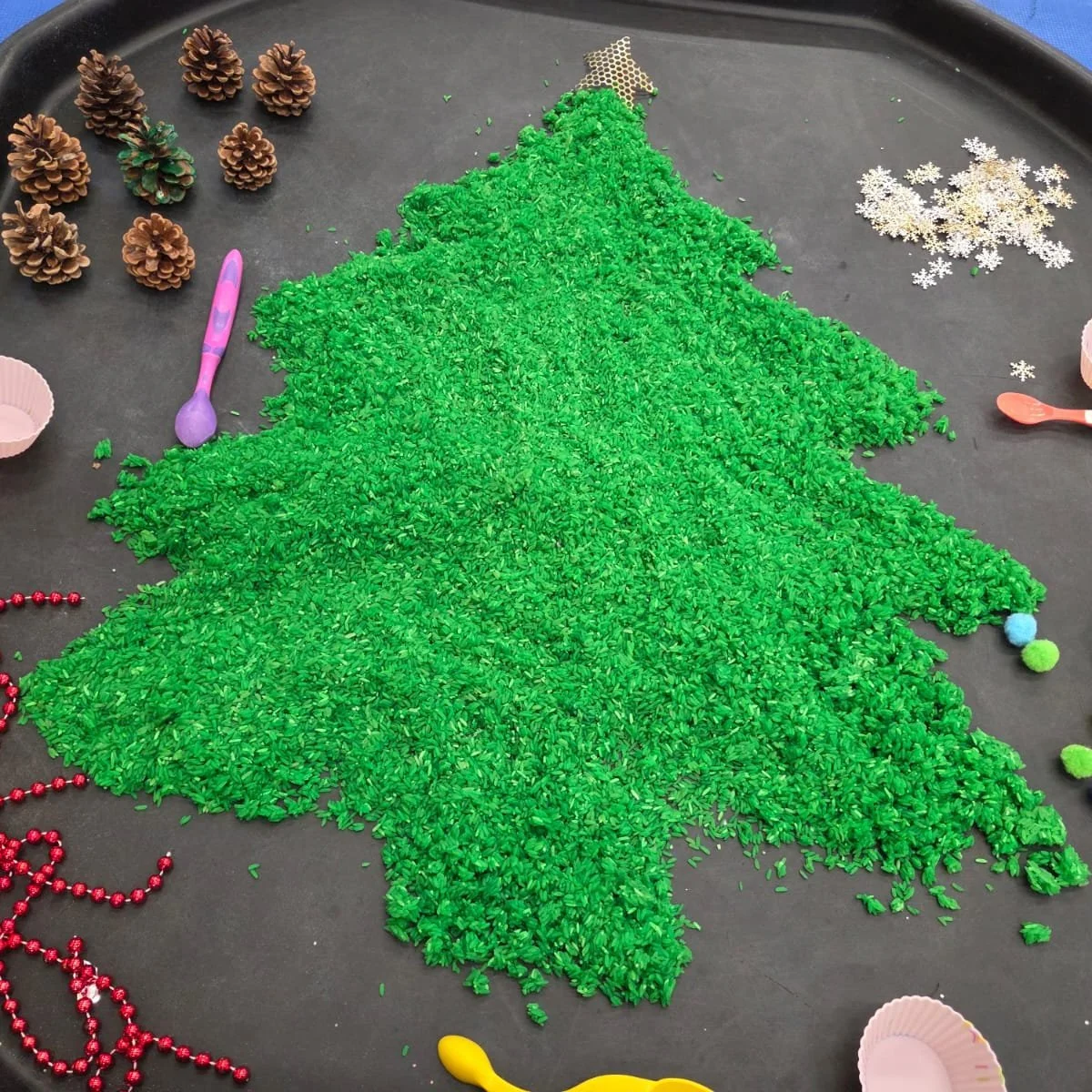 🎄✨ Christmas Update for Our Toy Library Members ✨🎄

Just a friendly reminder that we&rsquo;re open this week and also next Monday and Tuesday for play sessions and toy loaning 🎁

This Friday 19th, 10am - 12pm, we are running Christmas parties at b