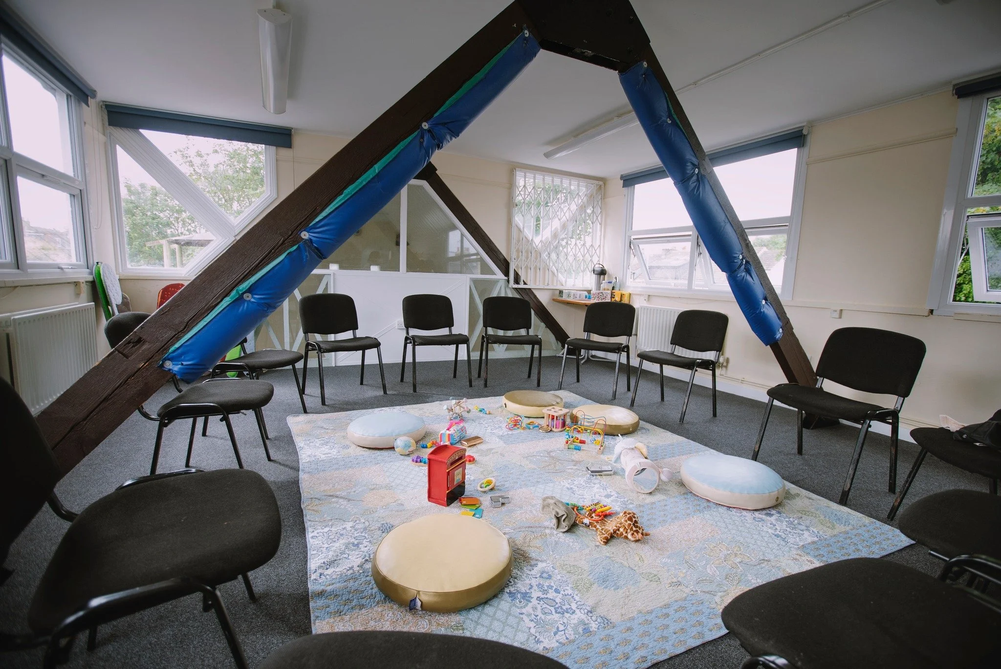 Looking for an affordable venue in the heart of Walthamstow? 
 
We&rsquo;ve got a bright, welcoming room to hire, known as the Rainbow Room! It is perfect for workshops, classes, meetings and creative sessions for 15 adults + children. 

We provide: 