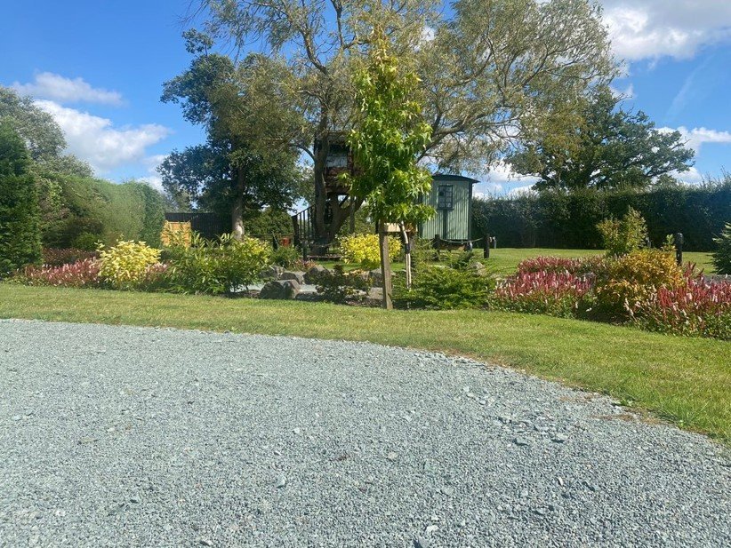 20mm Green Granite Chippings Path (Copy)