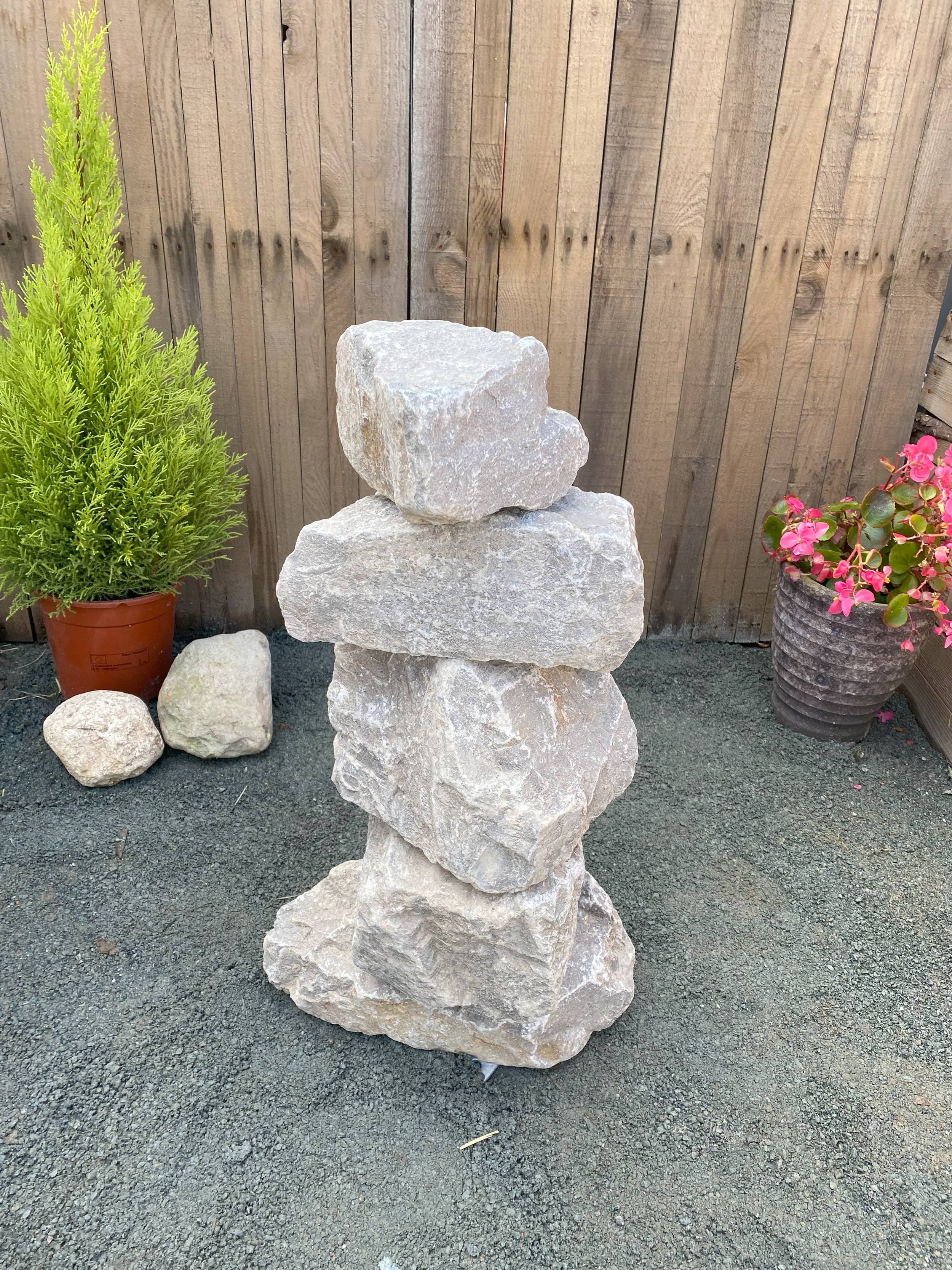 Small Highland Grey Limestone Stack (600mm)