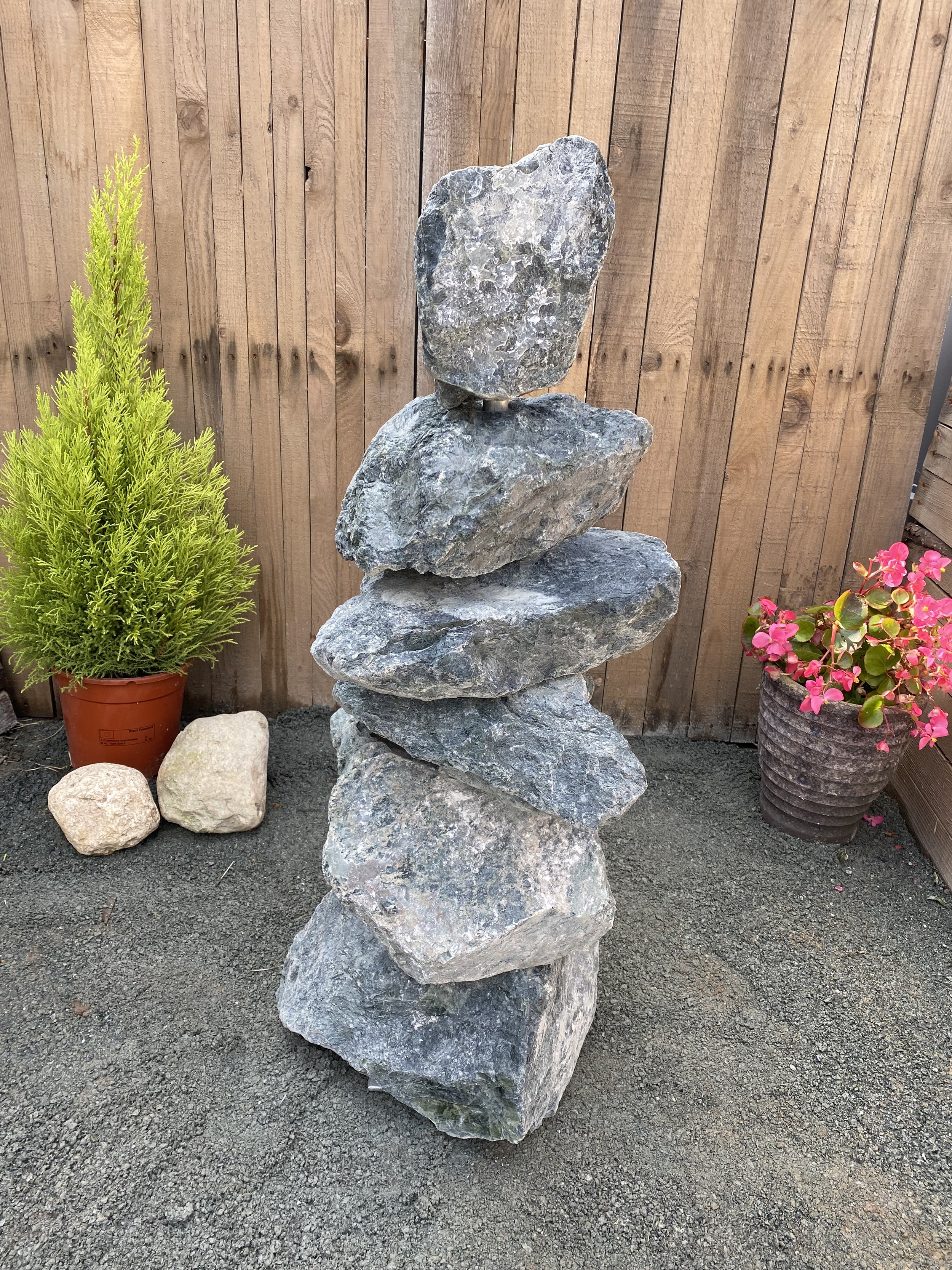 Medium Green Granite Stack (800mm)