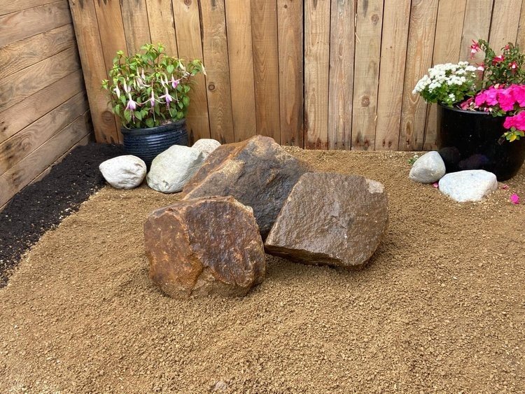 Golden Granite Rockery (Copy)