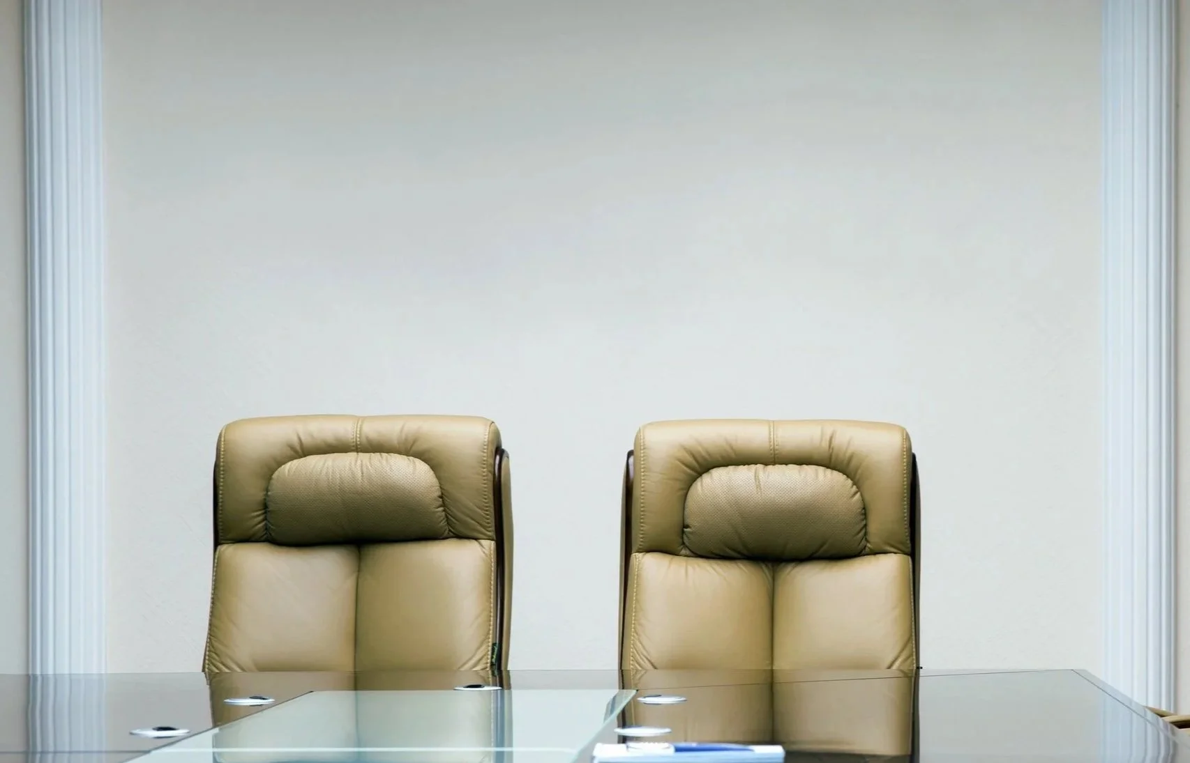 mariakray-armchairs-6657308.jpg