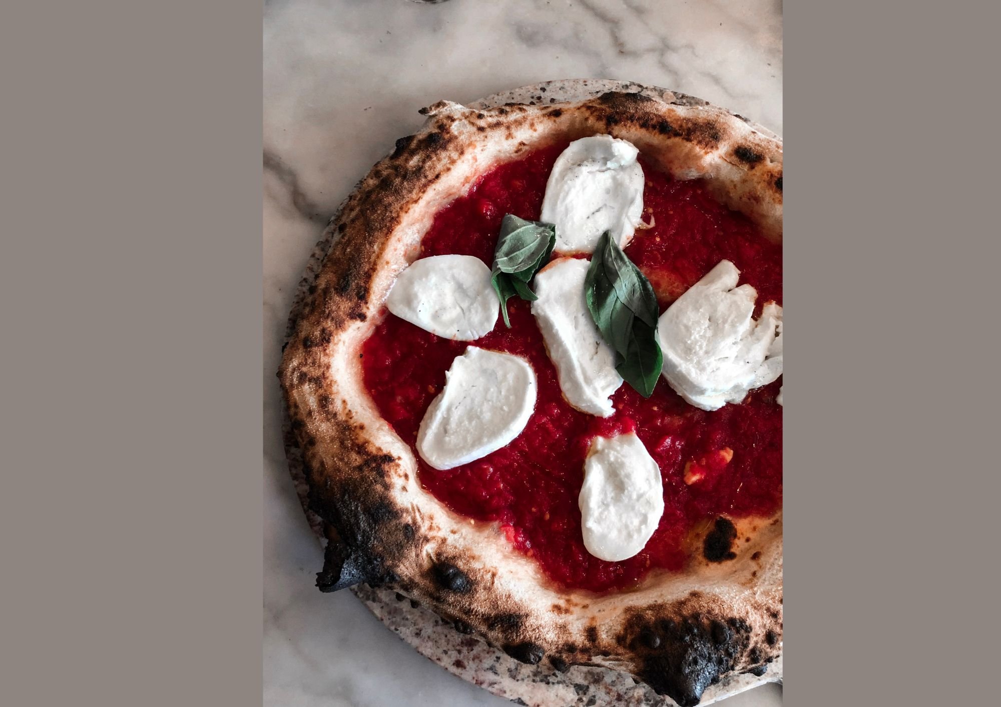 pizza tomate y queso cabra