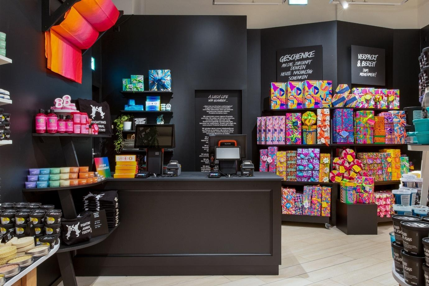 LUSH- Multi-Sensory Retail Design in Practice