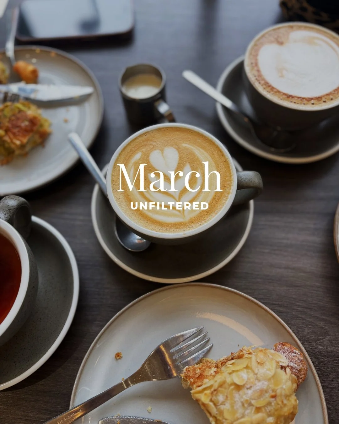 That feeling when you look back at the month and realise you did SO MUCH more than you thought!

1. The BEST coffee and vegan almond croissant EVER
2. FOCUS day 
3. Worst job ever, but I like this paint colour
4. New desk set up - loving the BIG scre