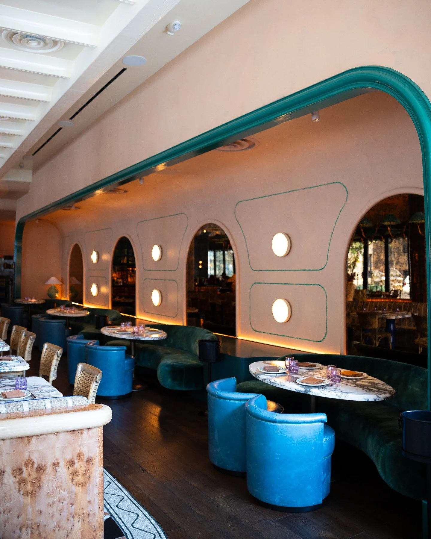 Your seat&rsquo;s saved for a perfect night at Dear Daphni. Tap the link in our bio to make your reservation ✨⁠
⁠
Love,⁠
⁠
D.D. 🛵