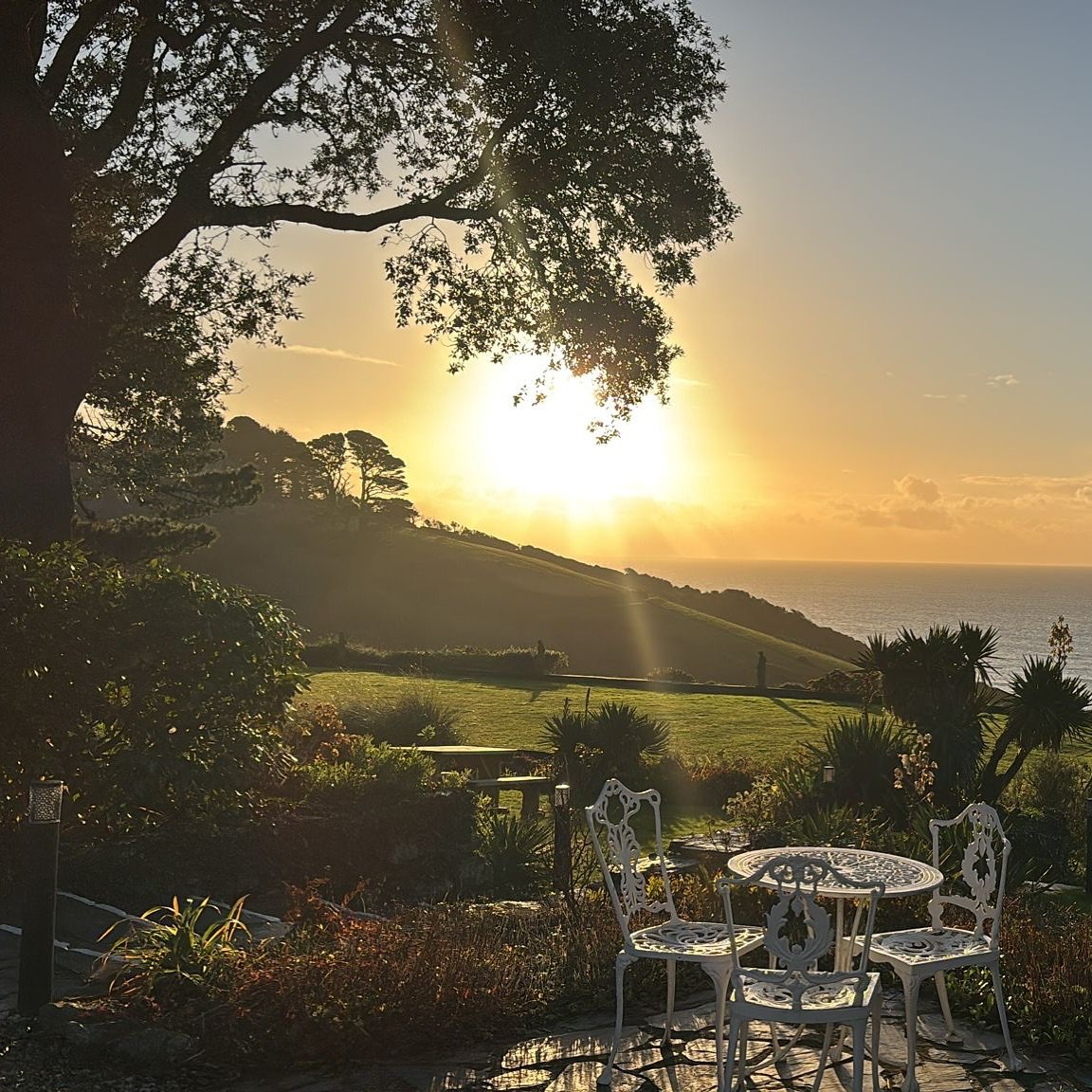 The sun rises on a new year at Talland Bay Hotel! 

As guests hazily shake off last night&rsquo;s New Year&rsquo;s Eve celebrations (and boy, did we celebrate! 🍾), we&rsquo;re taking a moment to reflect on a rather brilliant 2025.

There was the arr