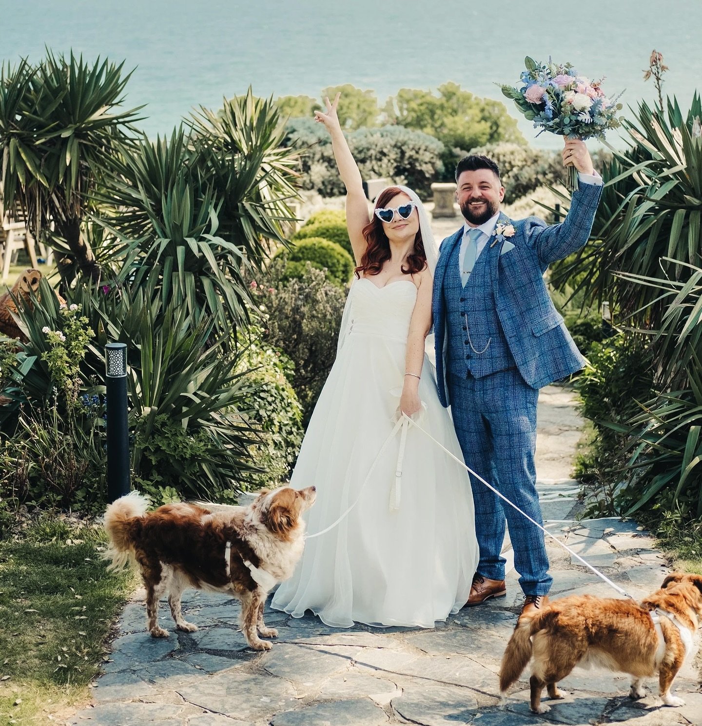 January isn&rsquo;t just for resolutions&hellip;it&rsquo;s for rings! 💍 

If suddenly the year ahead looks a little sparklier than expected, and you&rsquo;re planning a wedding with more magic than mayhem - more seaside soul than chair covers and co