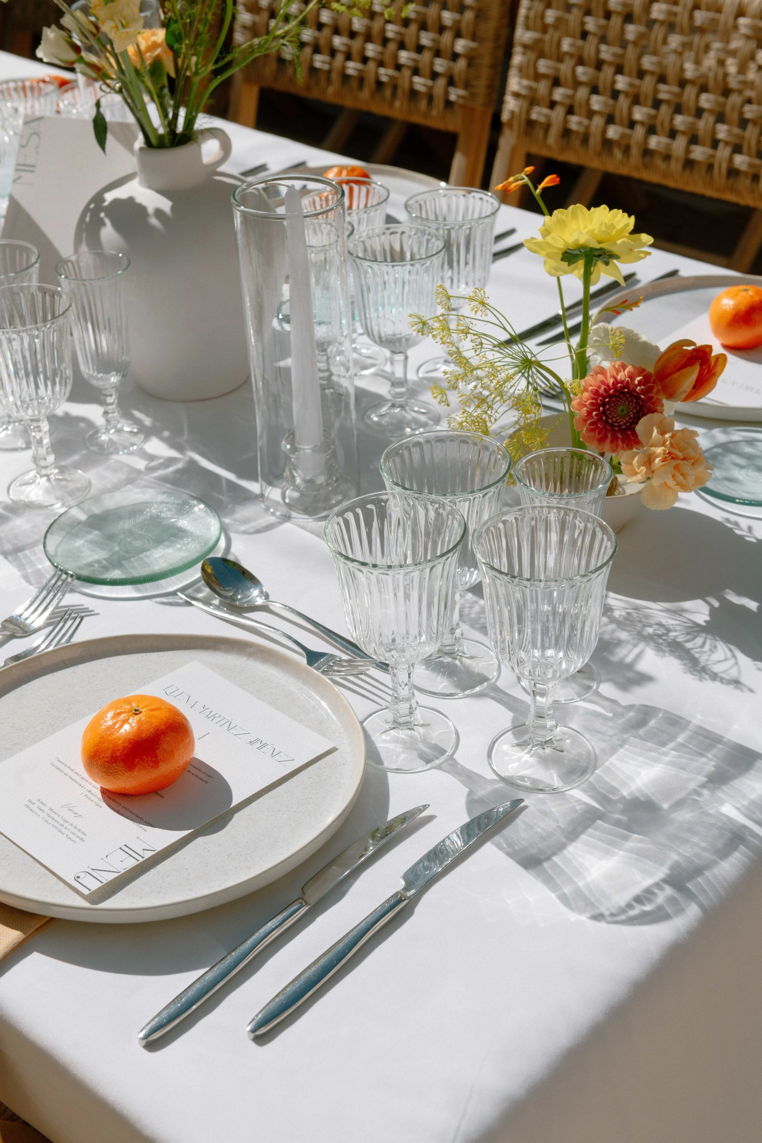 wedding table decoration minimal and contemporary