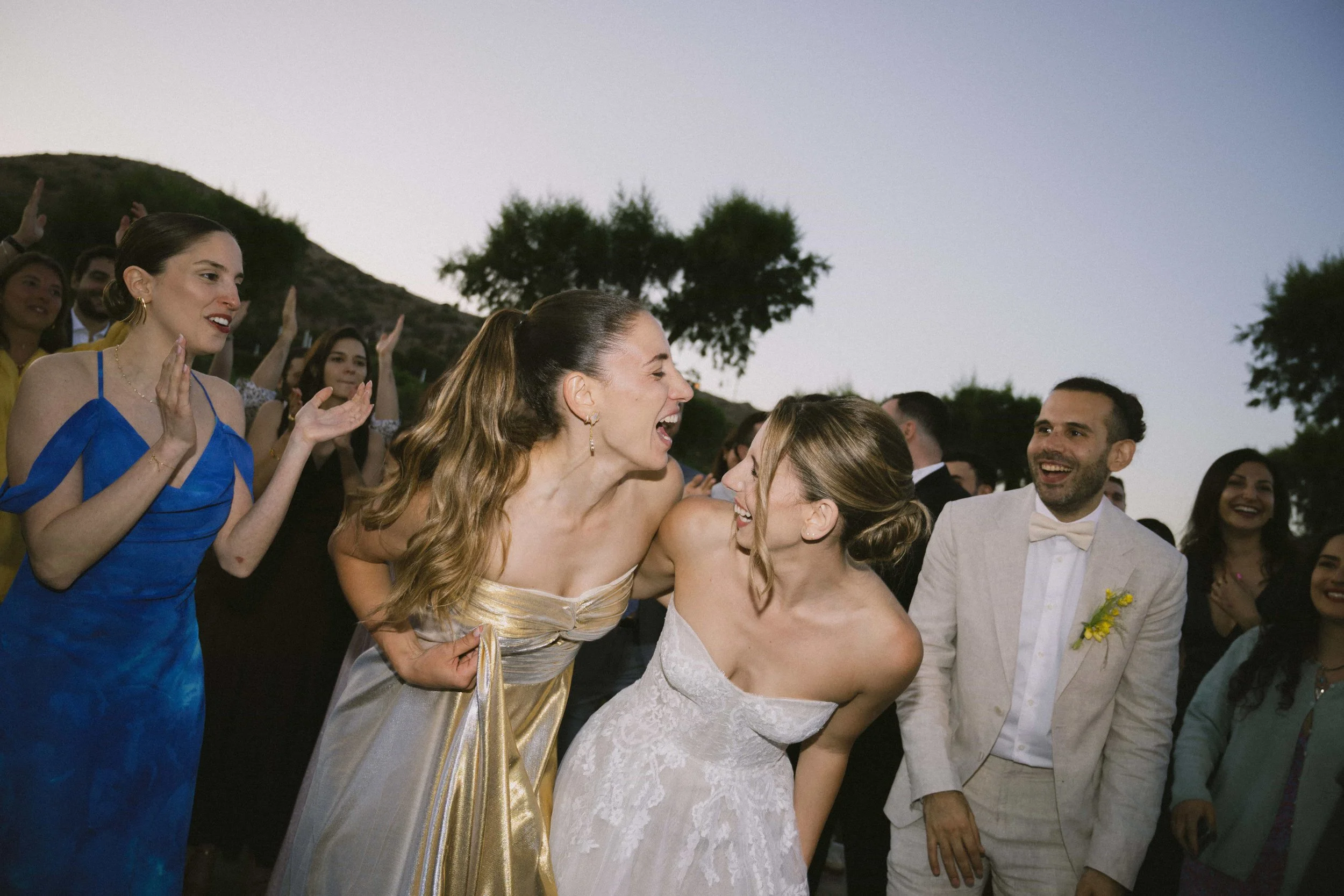 bride and twin sister 