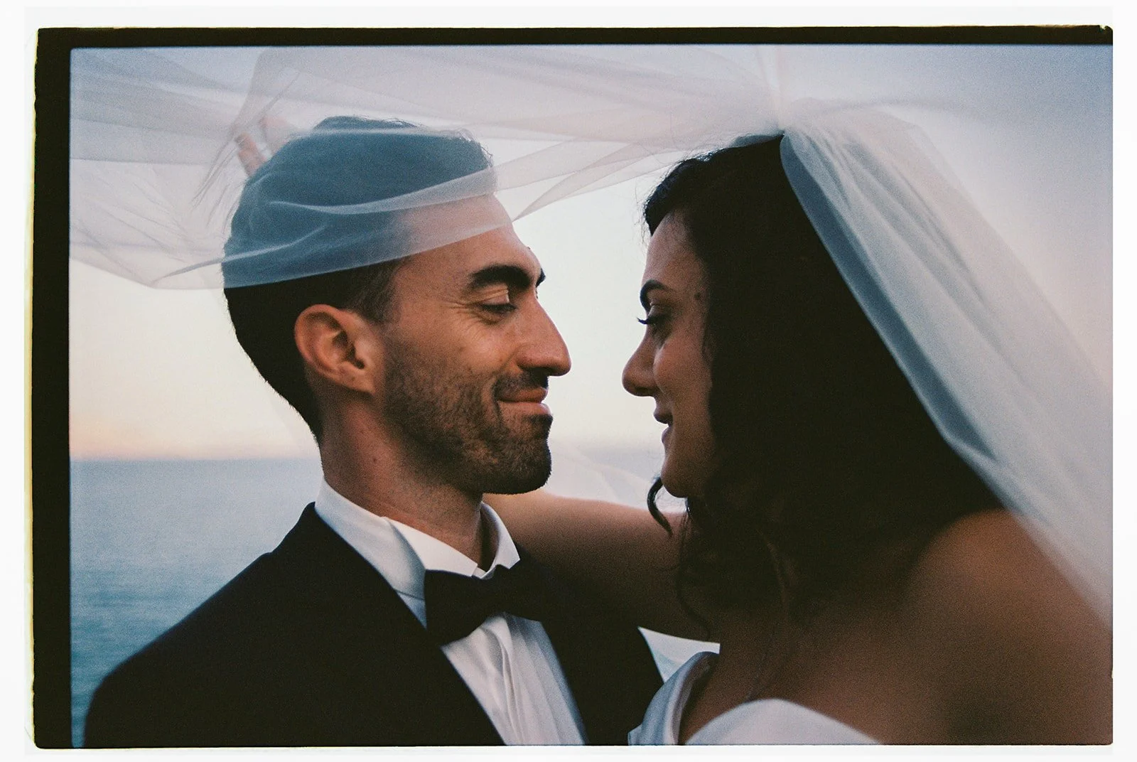 couple under the veil