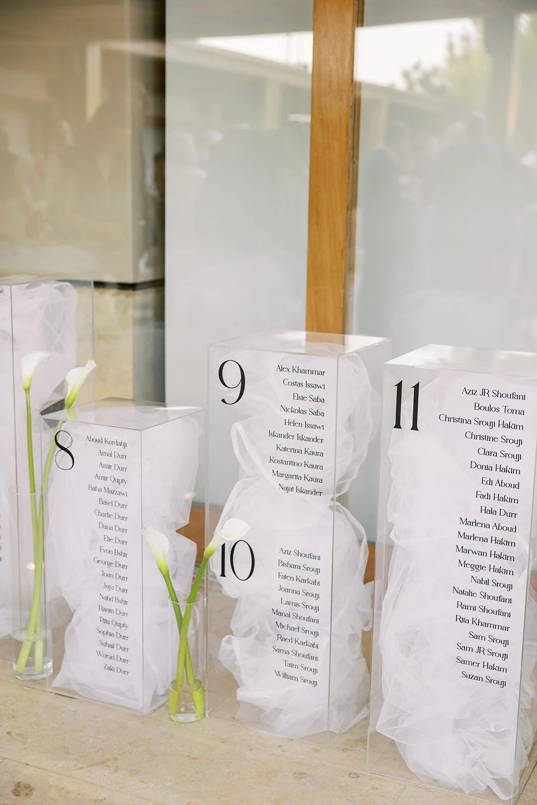 Plexi pillars seating chart, creative seating chart