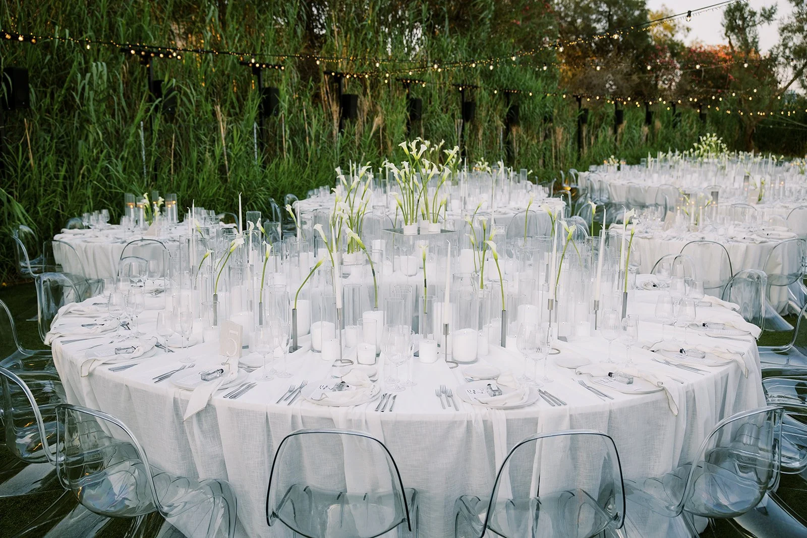 white donut wedding table decor 