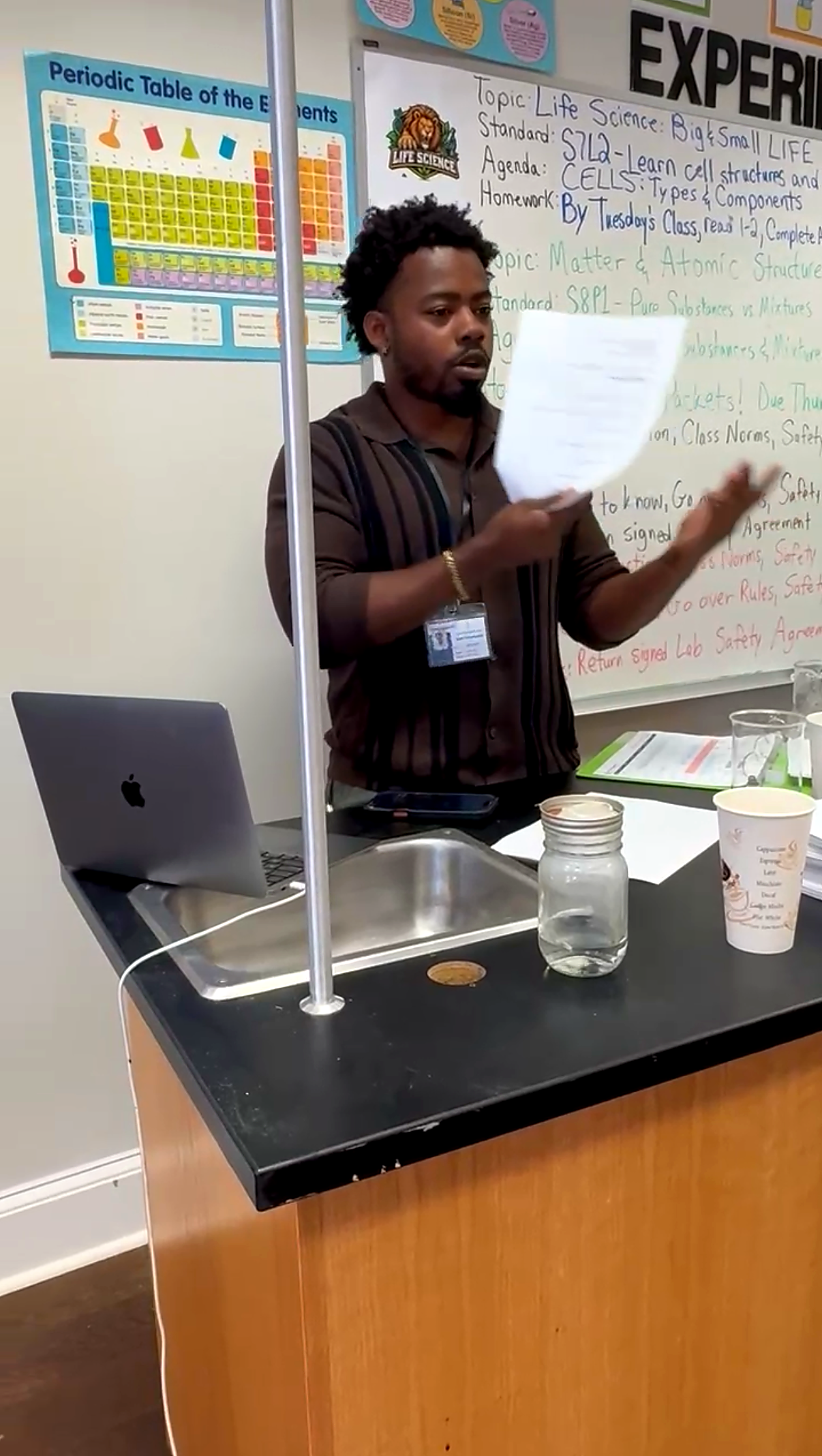 photo2_teacher.png