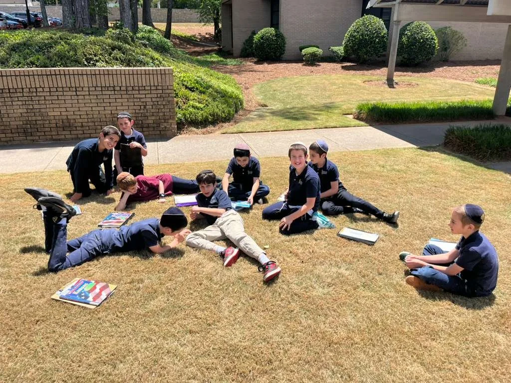 lt1.jpg