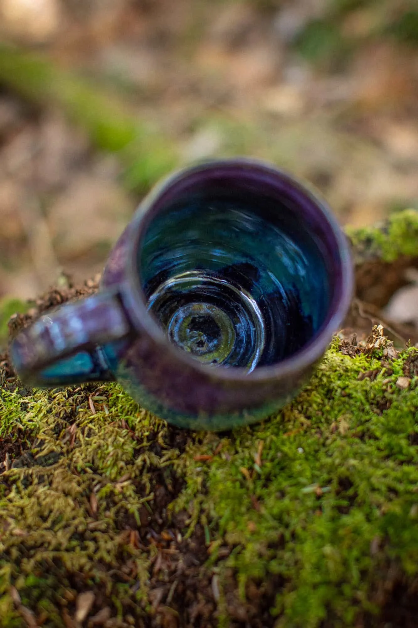 Coves Coffee_Handmade Mug_Aurora Flow_3.jpg