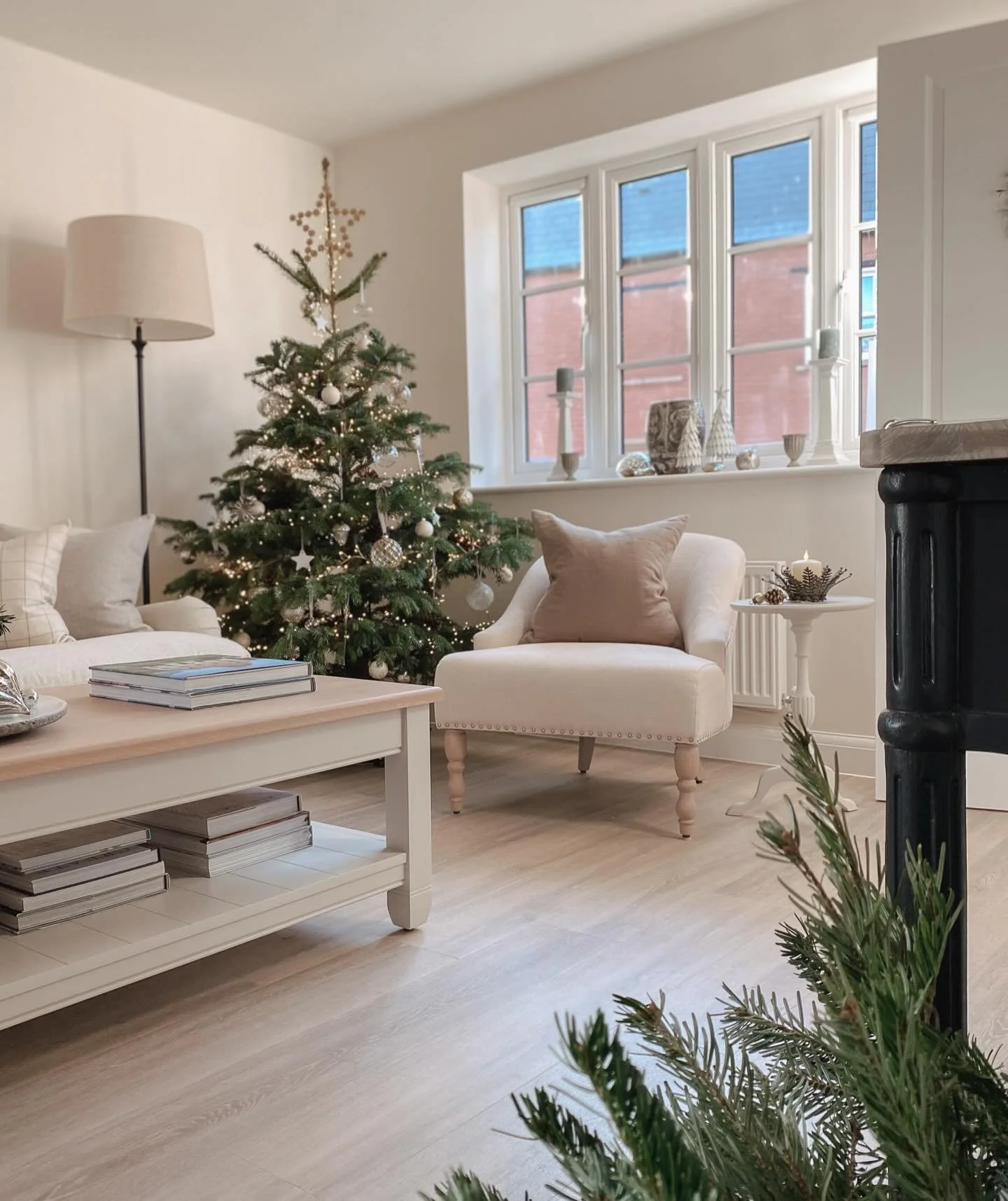 Little festive moments at home ✨✨🎄 

#festiveseason #boxingday #festivehomedecor #christmas2025 #christmastime