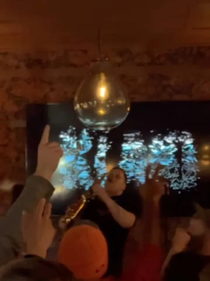 @klakimusic  is back at Ell&yacute; with new tracks 🎶 
Show him some love this Thursday at 10 PM &mdash; see you there!