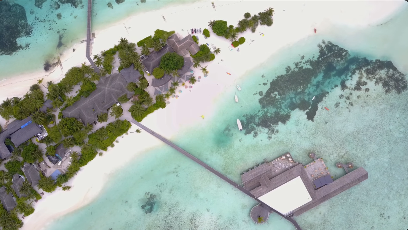 The Maldives: How I Drowned a Drone and Asked a Hotel for Rice