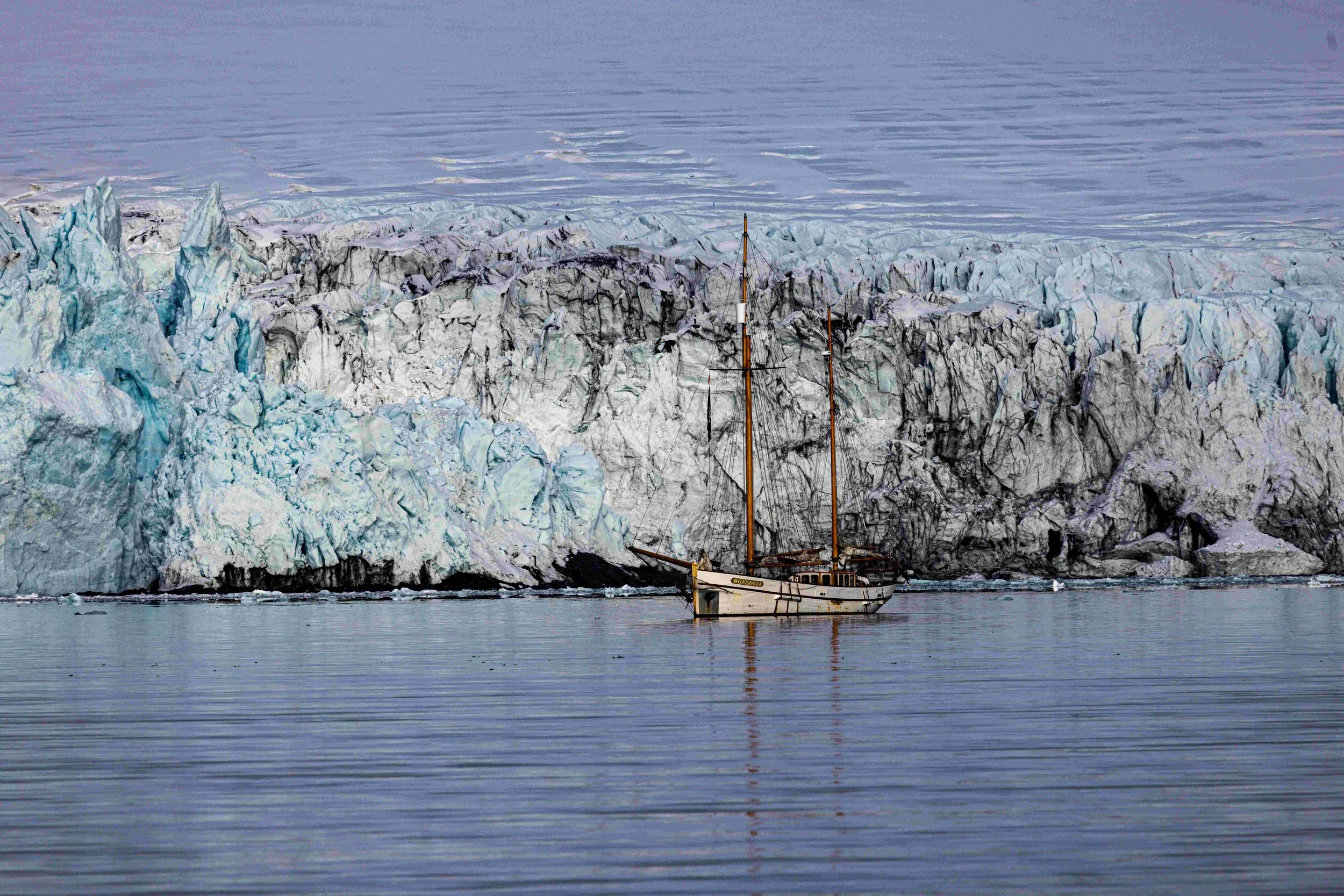 Sailing-Ship-Glacier_2026-06-04_01.jpg
