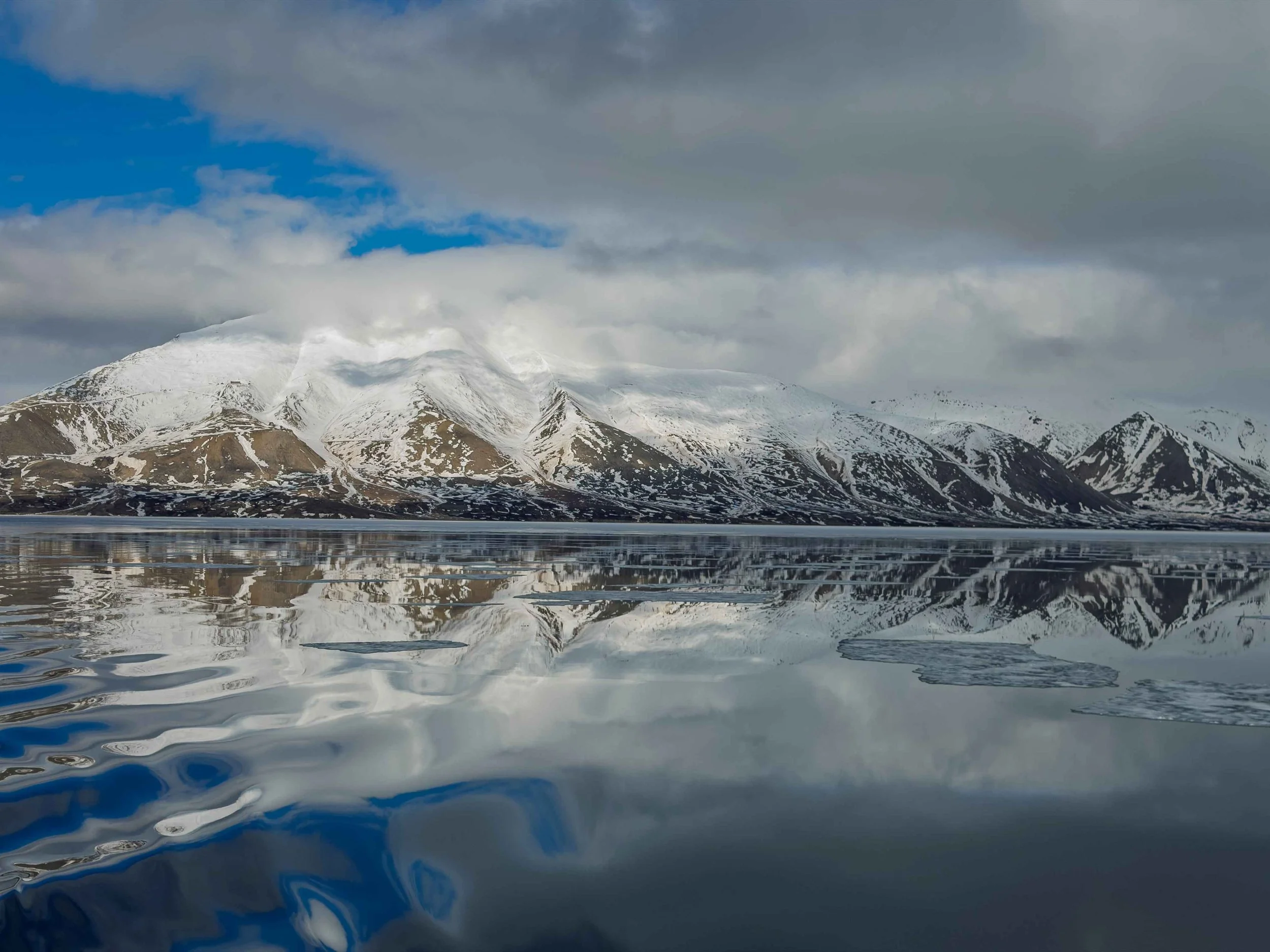 Snow-Capped-Mountain-Reflections_2026-06-04_01.jpg