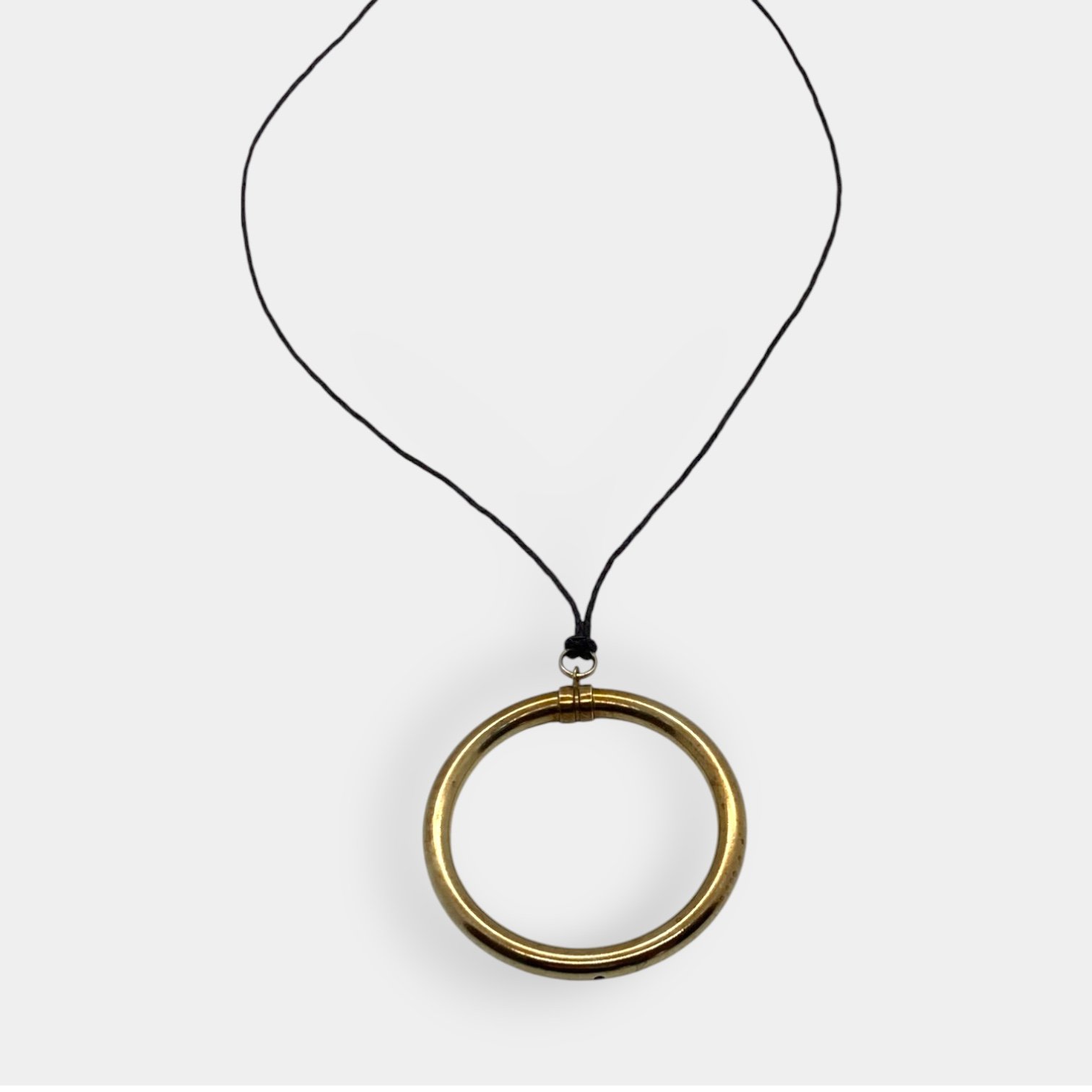 circle-Photoroom.jpg