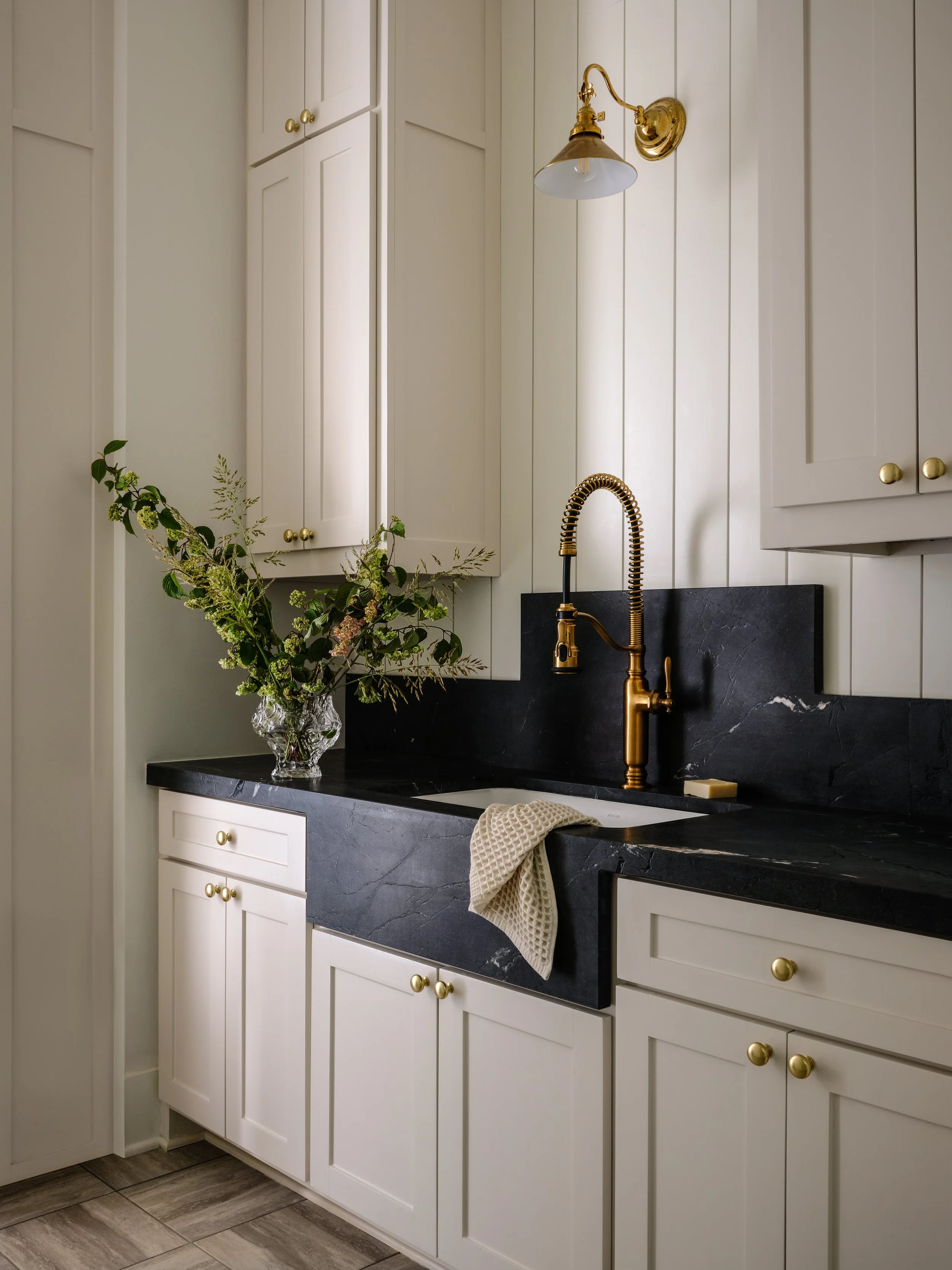Lindsay Brown_Bide Studio Raad6154.jpg