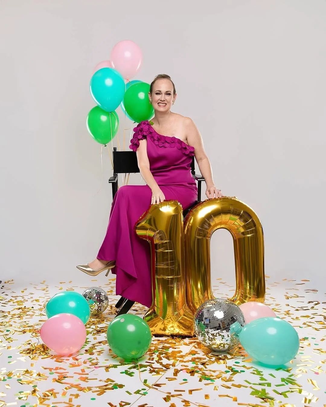 Happy TEN years to mTNBC thriver @laurenhuffmaster!! 🎉🎈✨

#tnbccommunity #metastaticbreastcancer #cancerversary