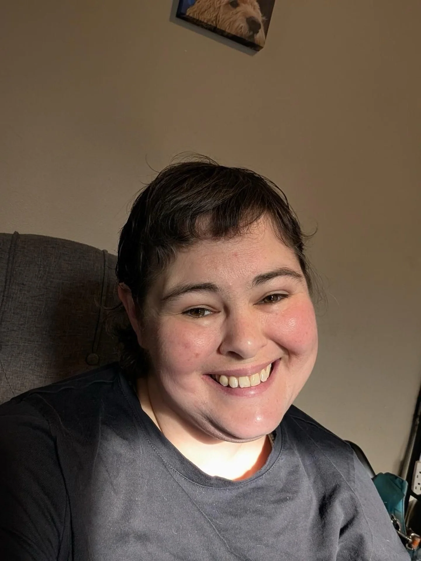 Right before my PET scan this week, something magical happened. I saw a woman wearing the loveliest green head covering and sweater as I was walking into the hospital. I told her how beautiful and springy she looked, and she told me she was currently