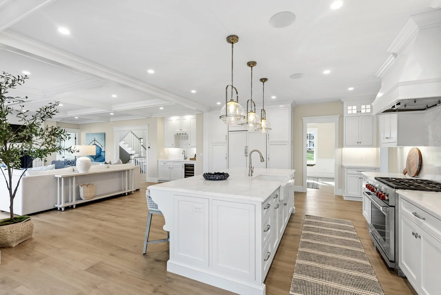 kitchen 4 - web size.jpg