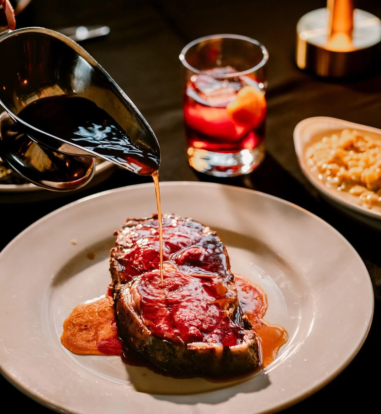 Our signature prime rib paired with your favorite sides

📍Prime Steakhouse &amp; Martini Garden

#primesteakhousewc #primerib #walnutcreek #downtownwalnutcreek #bayarearestaurants