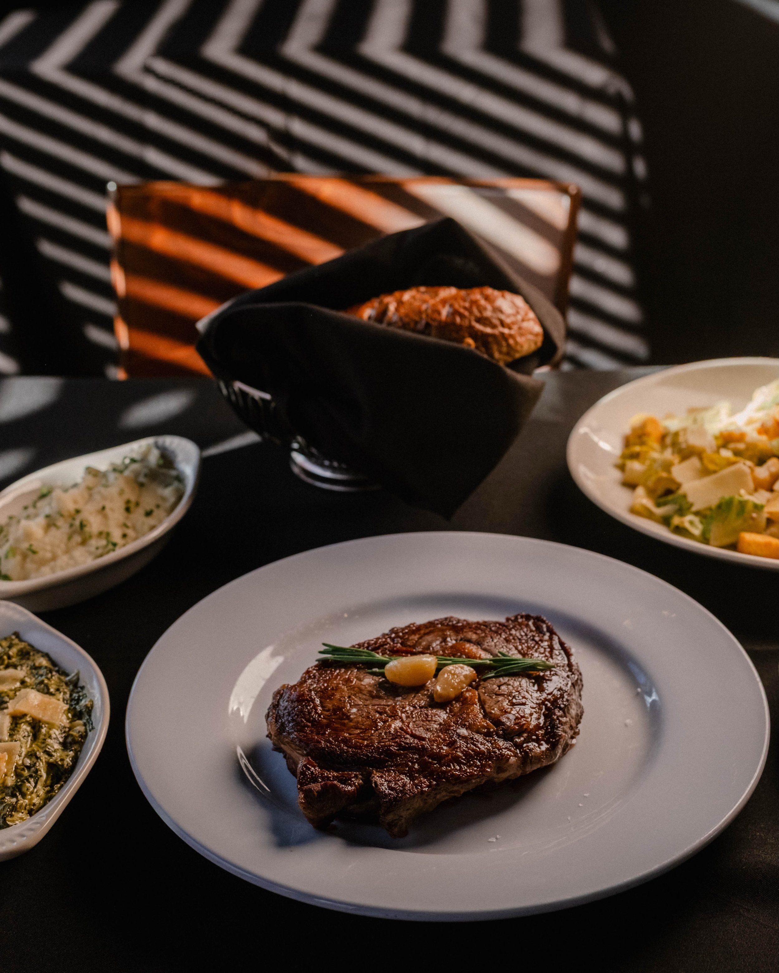 A cut worth savoring 🥩
Our Ribeye, paired perfectly with your favorite sides, makes for a proper steakhouse night at Prime

Book your table now (link in bio)

#primesteakhousewc #steakhouse #walnutcreek