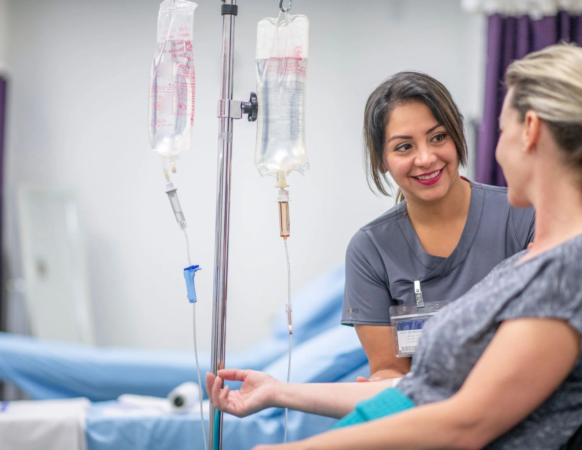 Mobile IV vs. In-Spa: Which hydration service is right for your schedule?