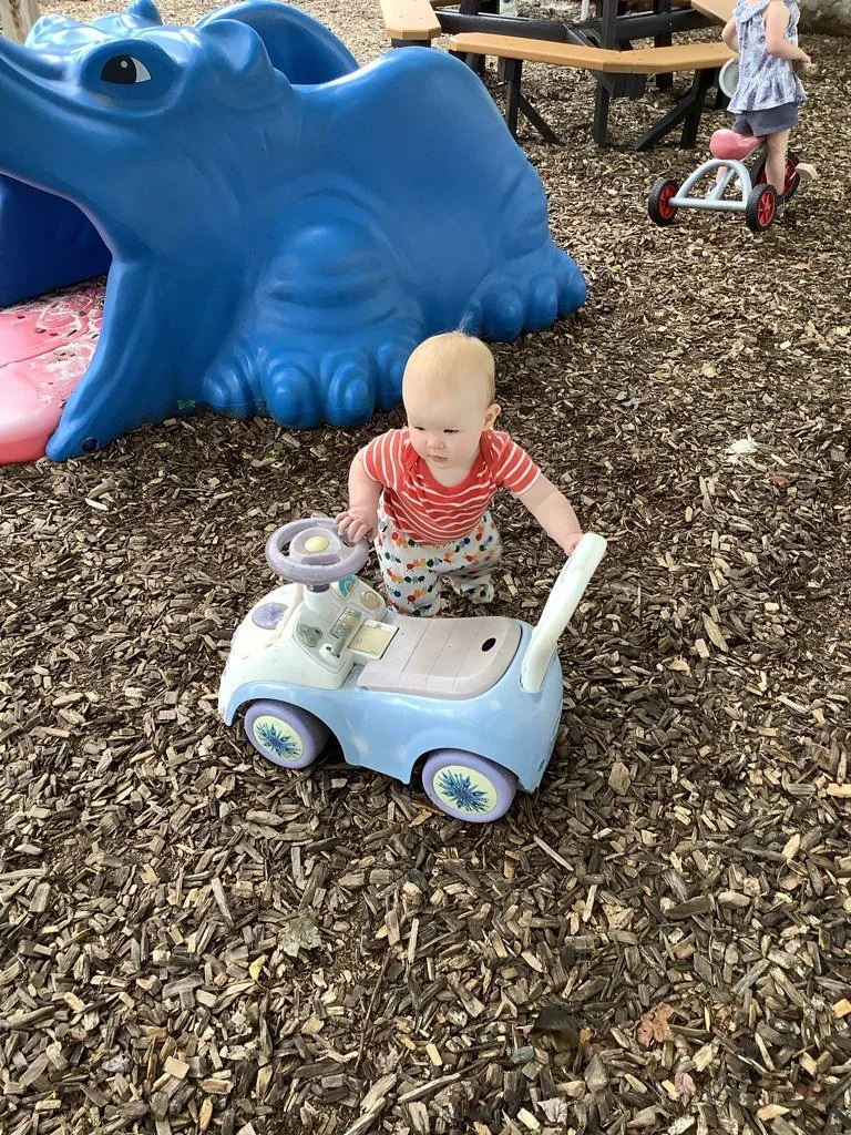 As the only Level II Certified Outdoor Classroom in Virginia, Bright Beginnings takes playing outside seriously - seriously fun that is! #enrollnow #reggioemiliaapproach #outdoorlearningenvironment #learnthroughplay