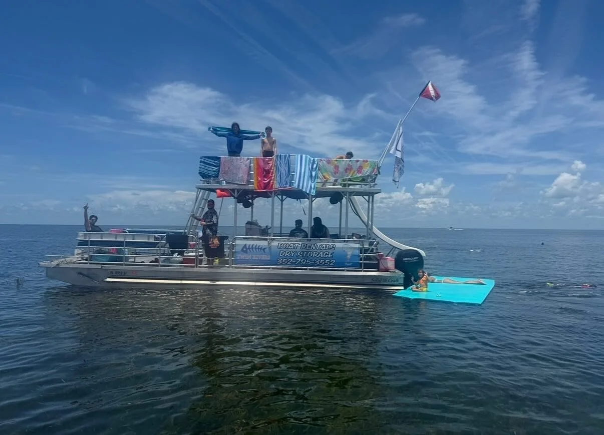 Get back out on the boat, before the kids go back to school! Rental boats available daily! Call us 352-795-3552 to plan your next saltwater adventure today! 🏝️☀️#crystalriverflorida #unseenflorida #boatingflorida #summer2025