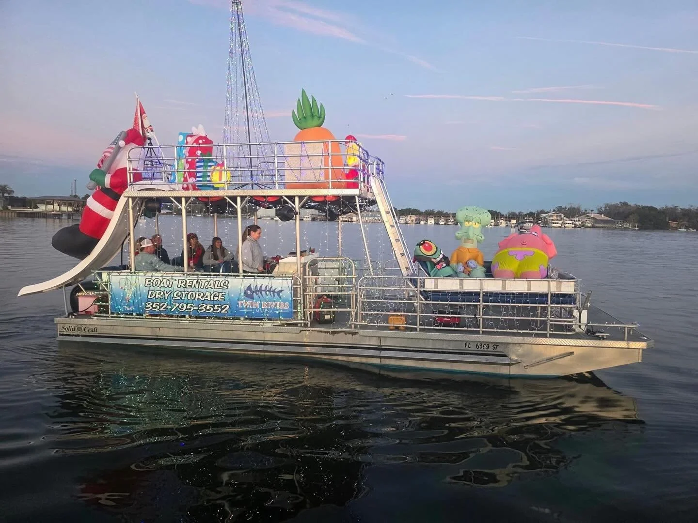 🎄✨ WE WON! ✨🎄
Twin Rivers Marina took home Most Lights in the Christmas Boat Parade! Huge thanks to everyone who came out to support us and to our amazing team who made the double-decker pontoon &ldquo;Pearl&rdquo; shine bright! This community is w