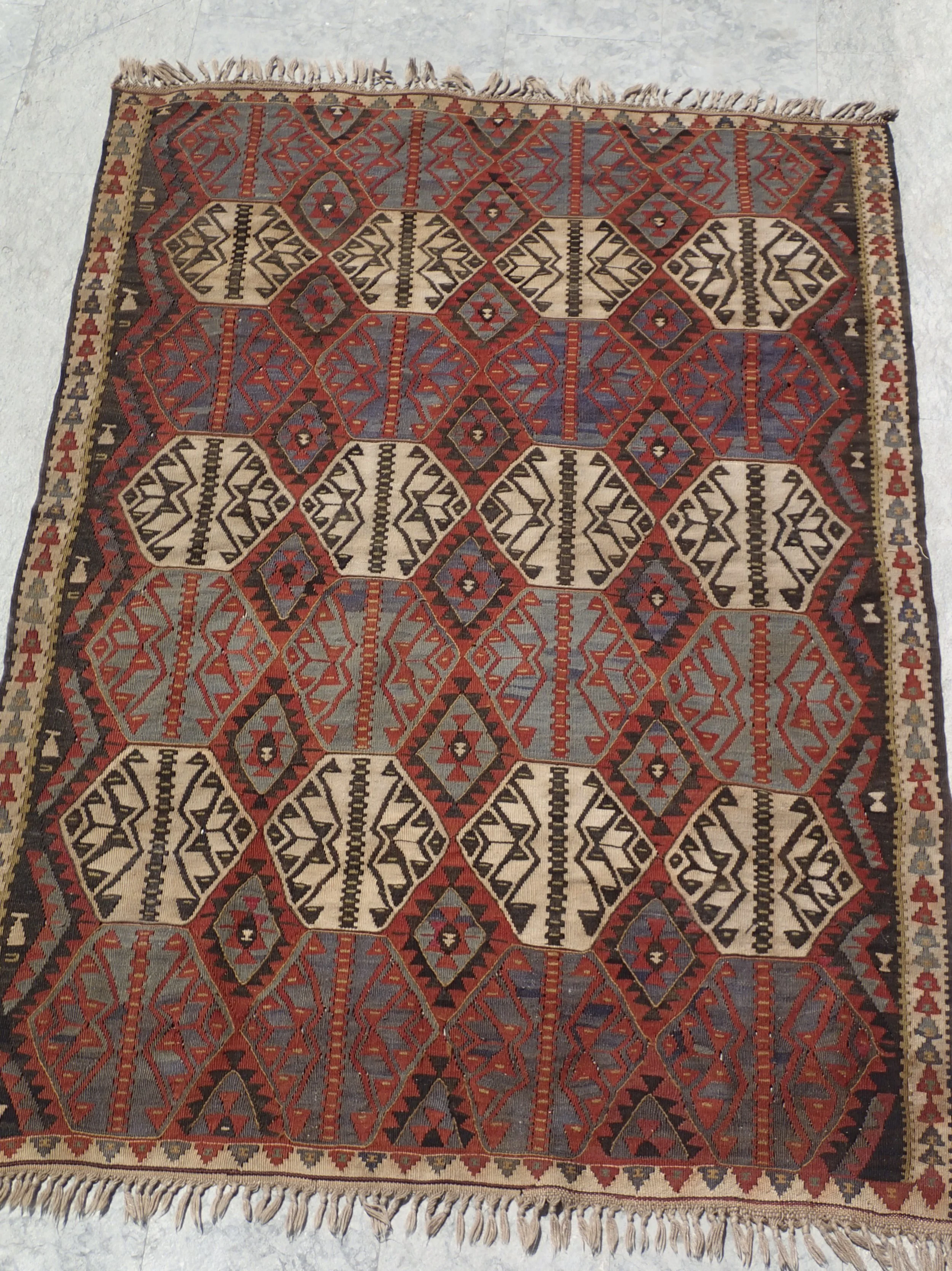 Kilim, Hevçeker design, 59” x 84”, © 1940s, 100% 	Wool, $700