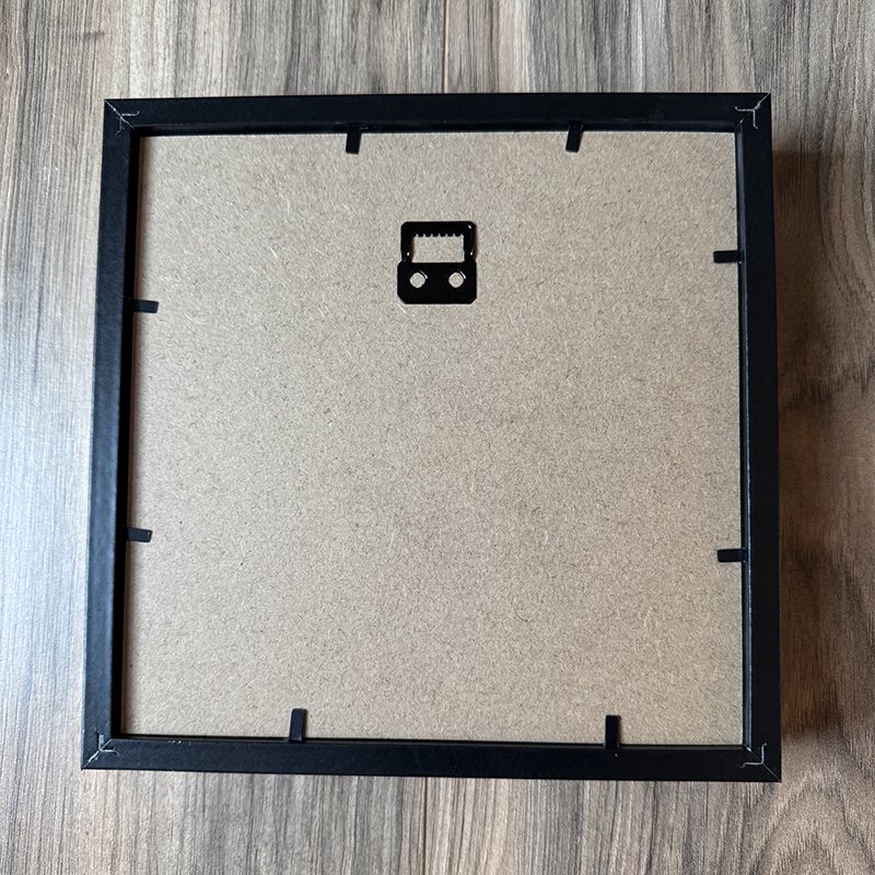 black.frame.back.jpg