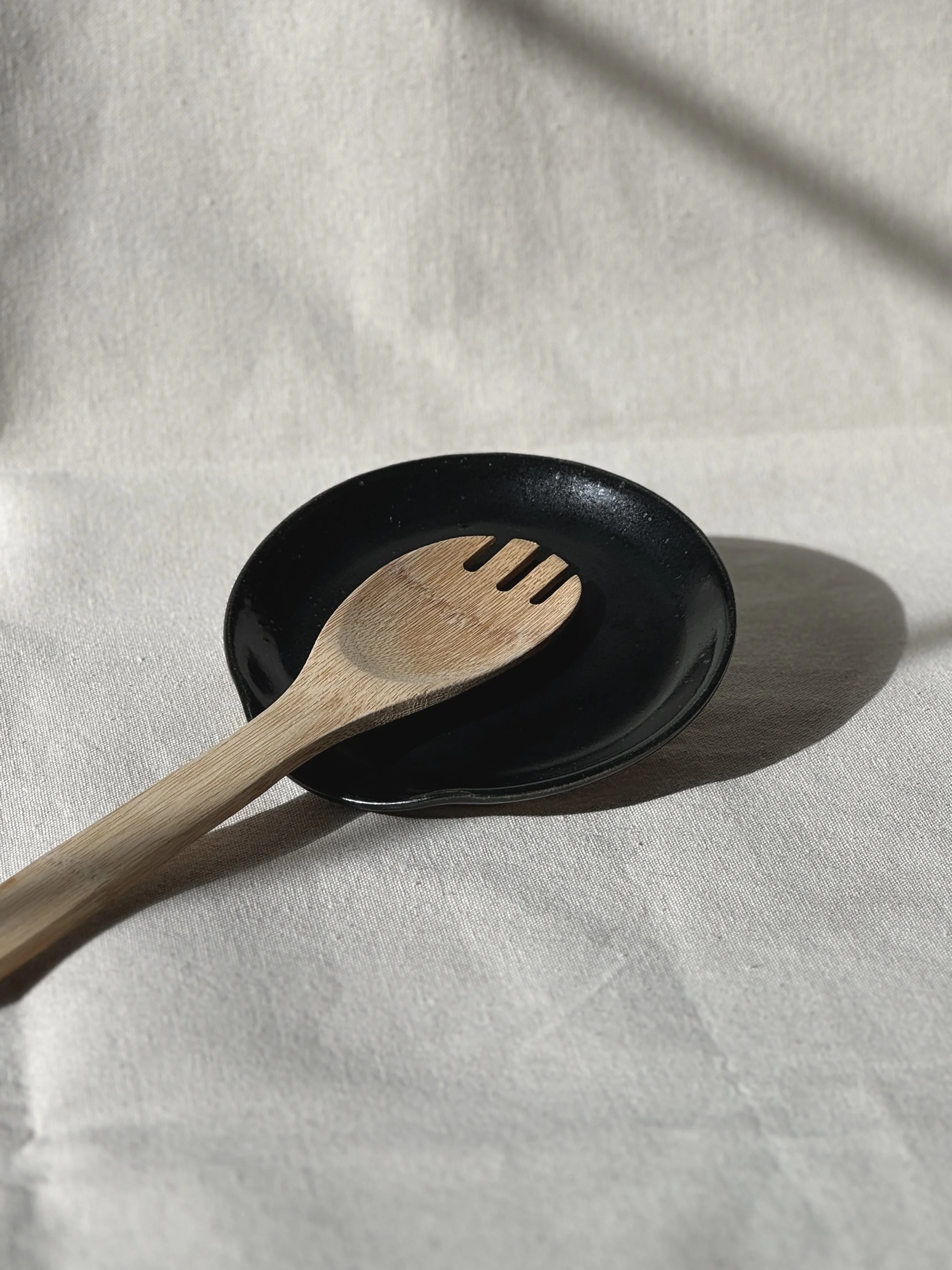 Spoon Rest in Satin Black