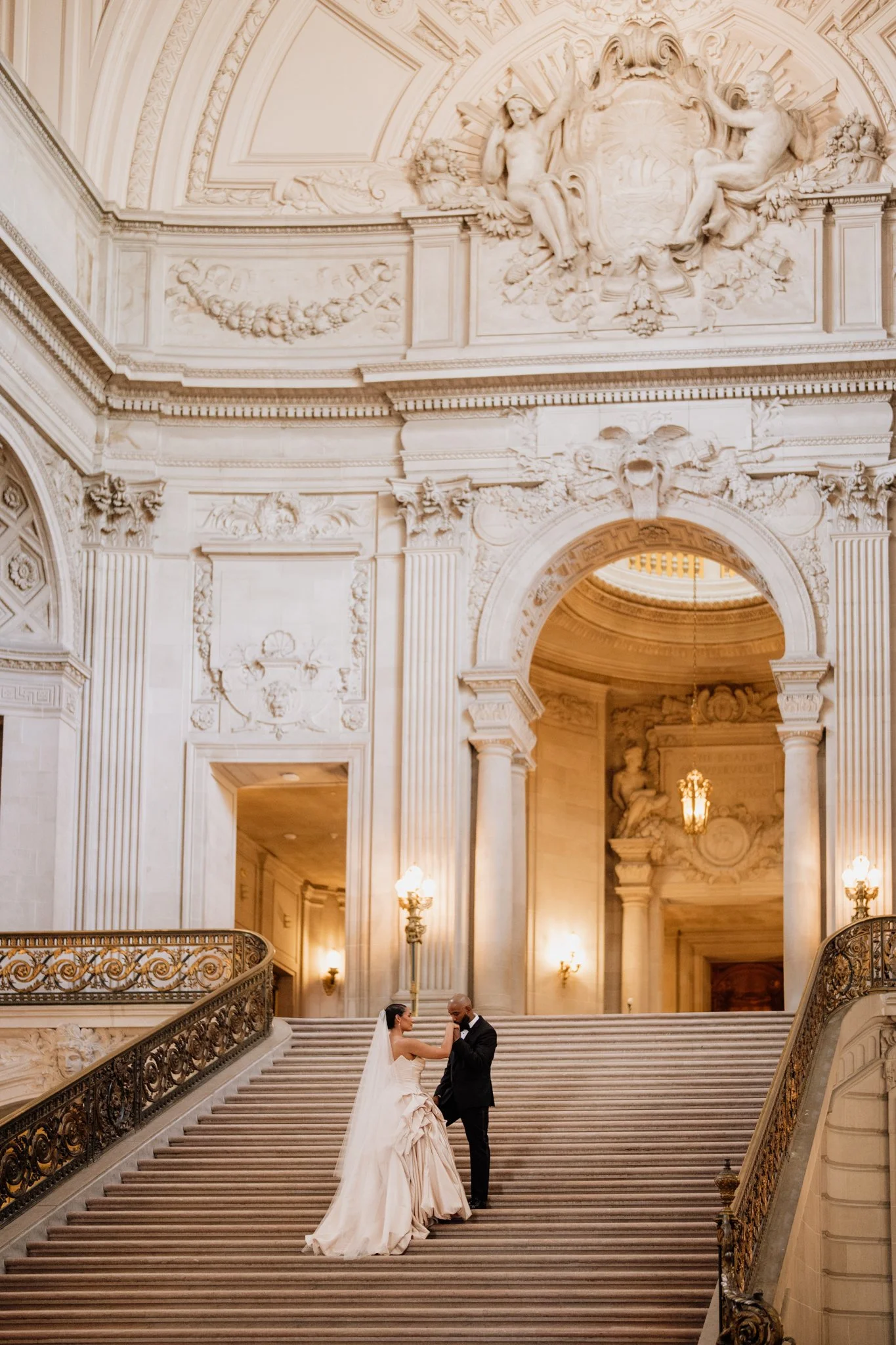 San-francisco-city-hall-elopement-wedding-11.jpg