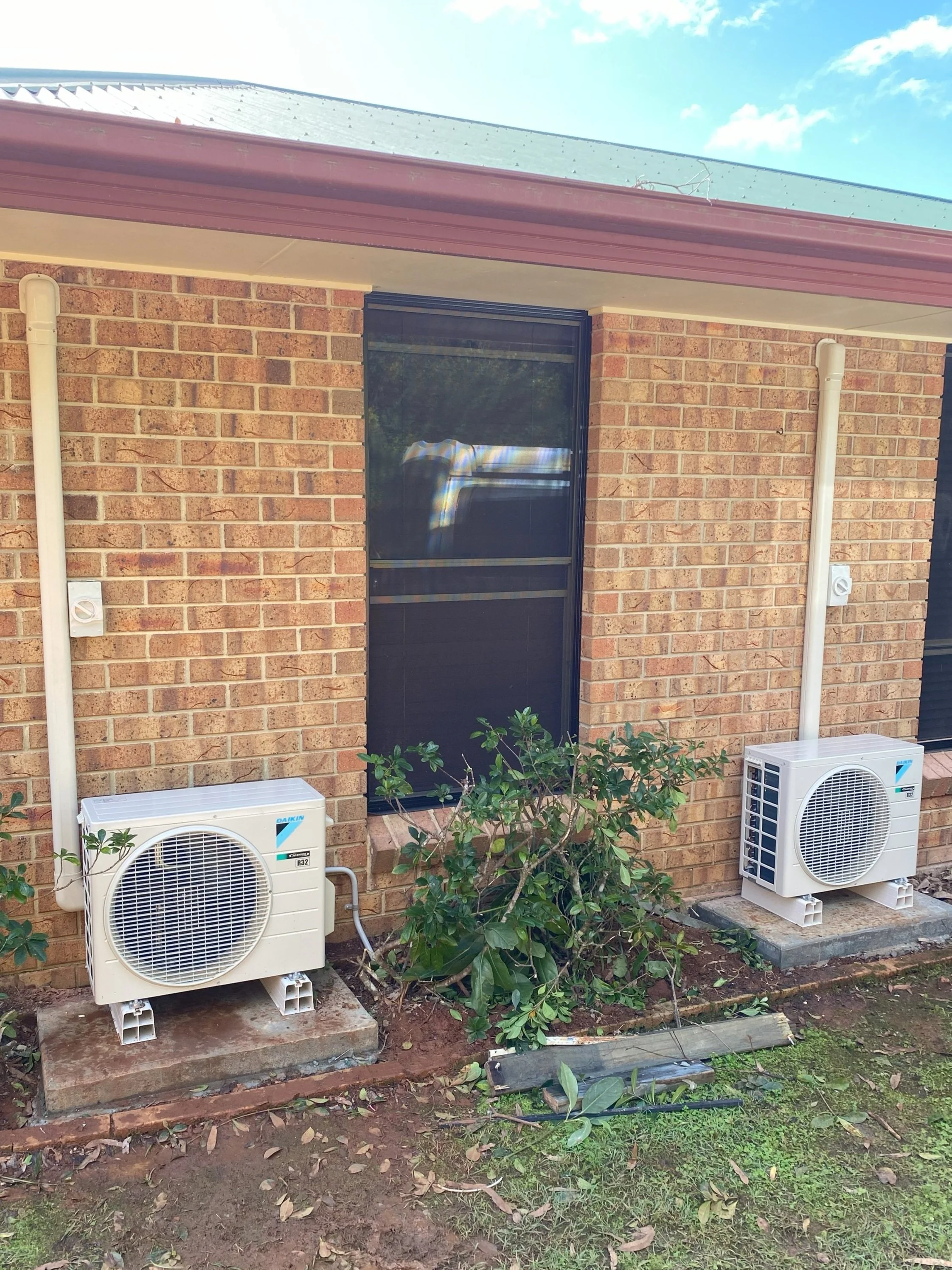 ac condensers.jpg